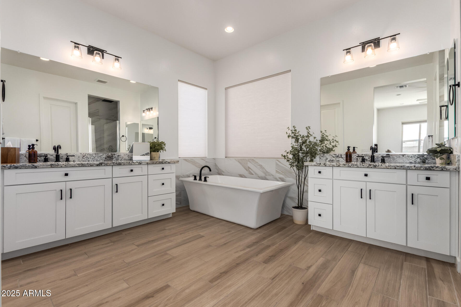 6356 S GRANITE Street