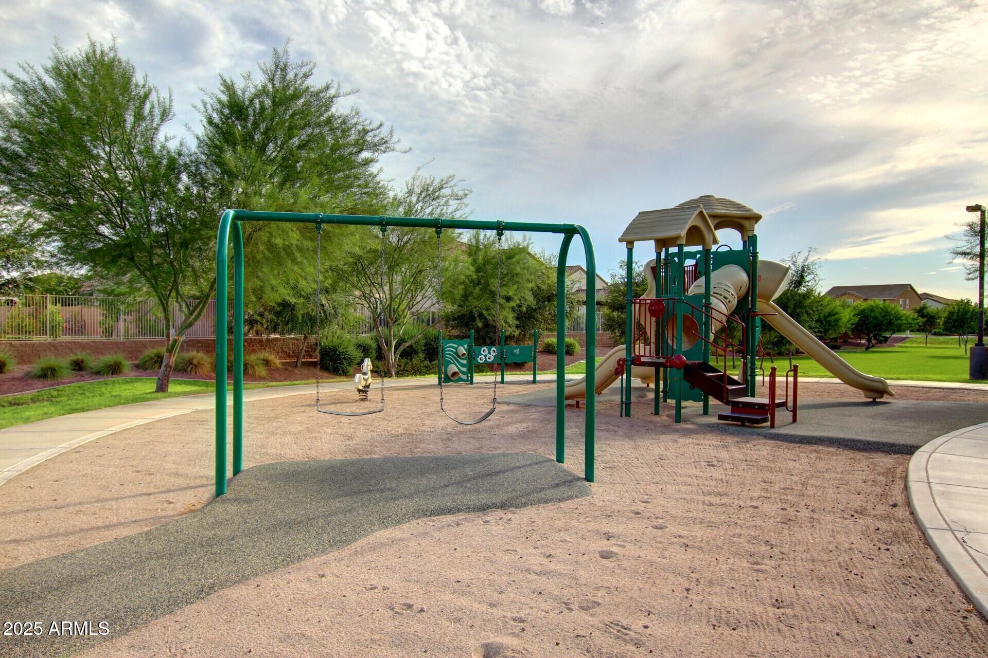 6356 S GRANITE Street