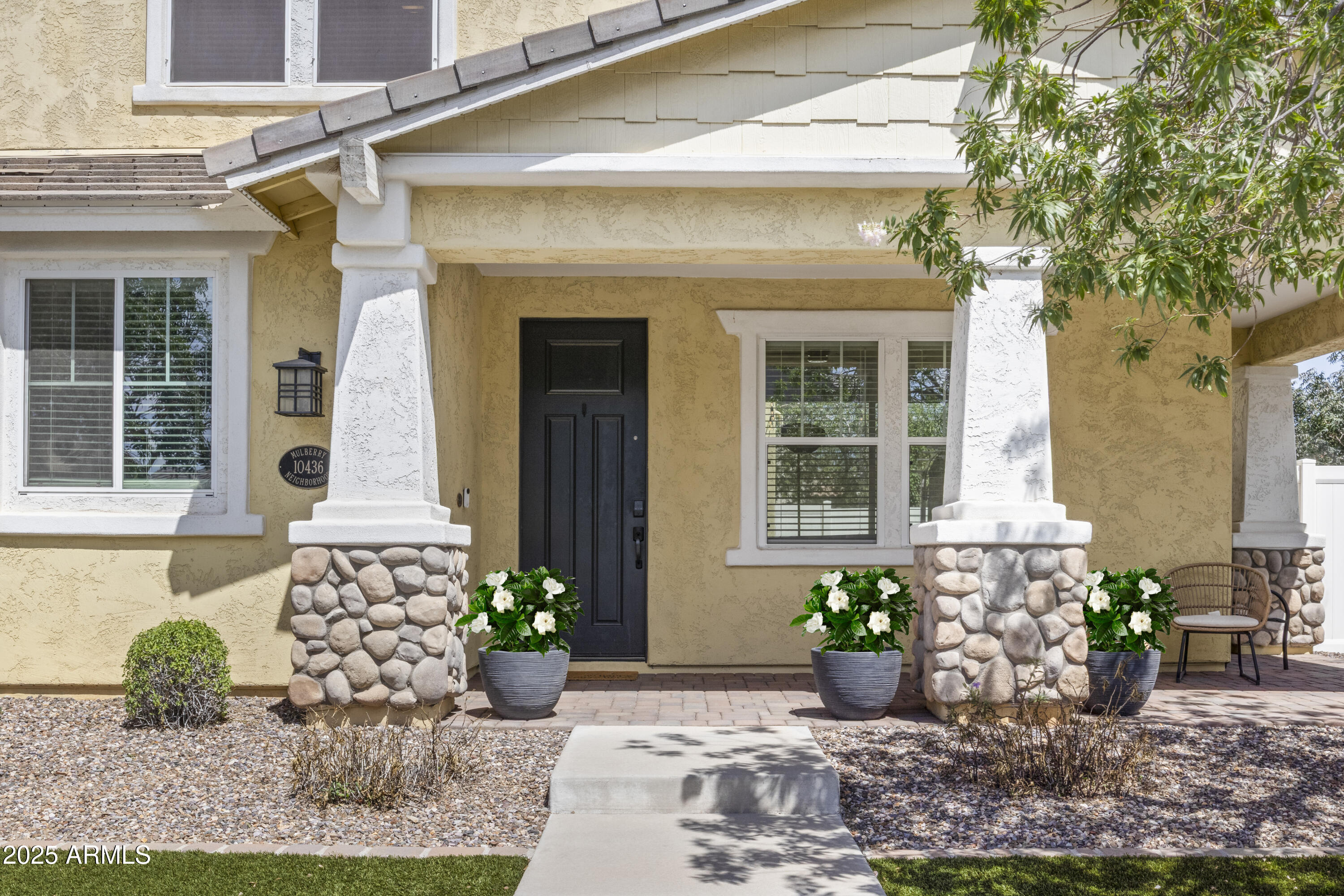 10436 E NOPAL Avenue