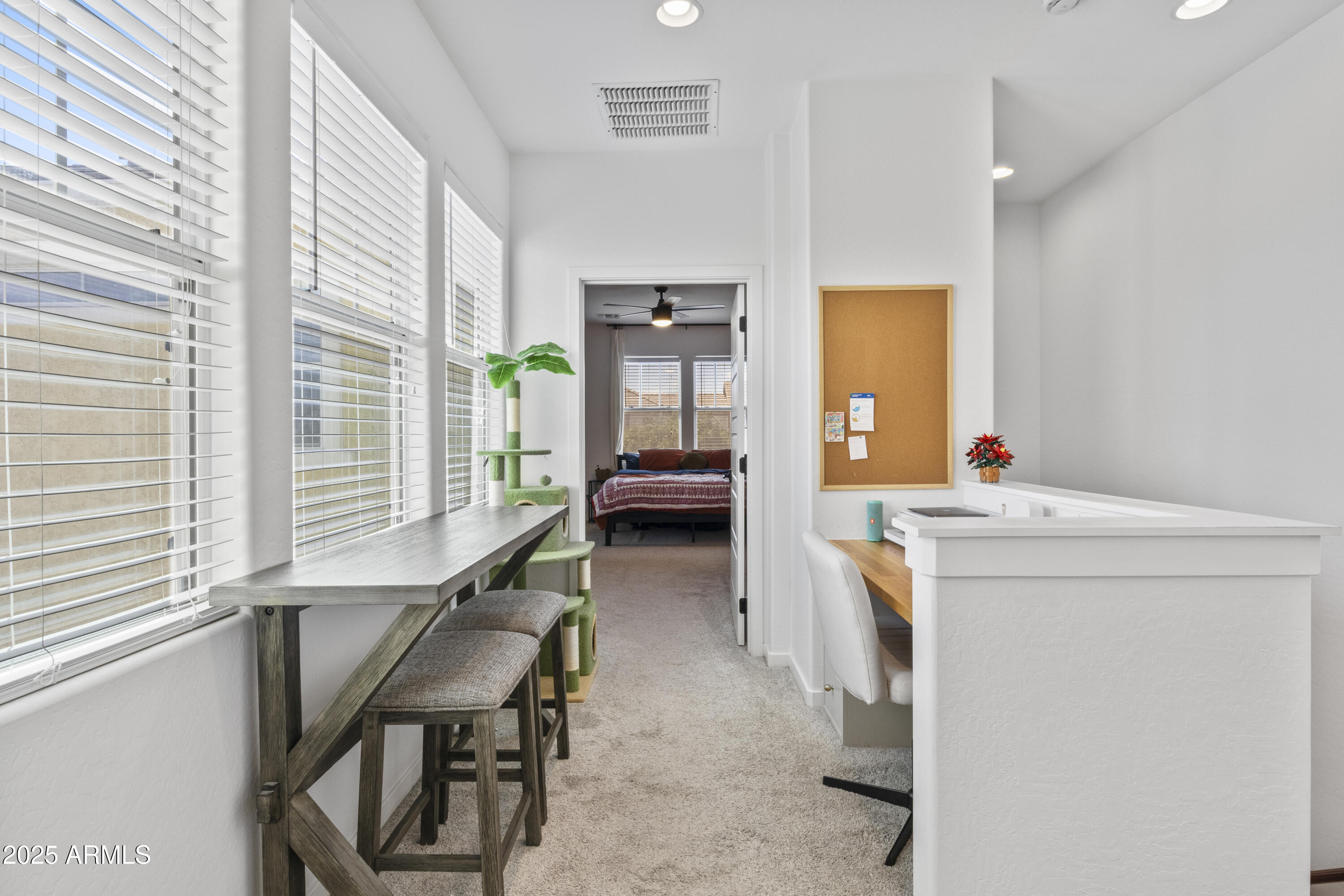 10436 E NOPAL Avenue