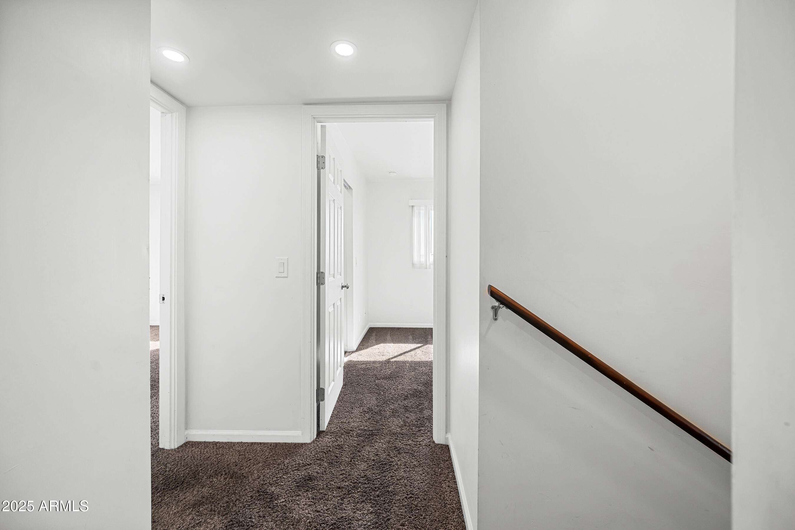 1720 E HERMOSA Drive