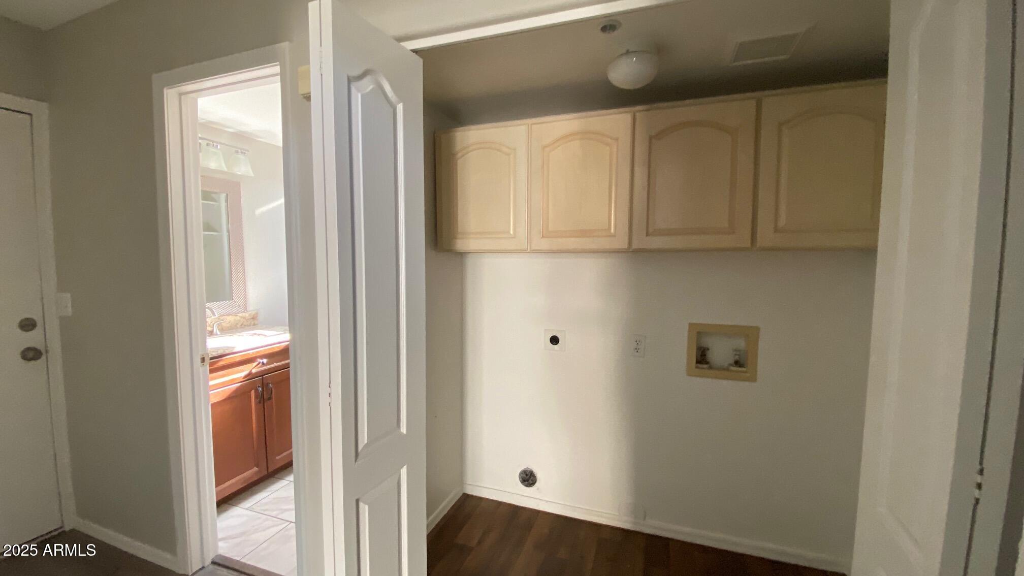 5665 W GALVESTON Street, 20