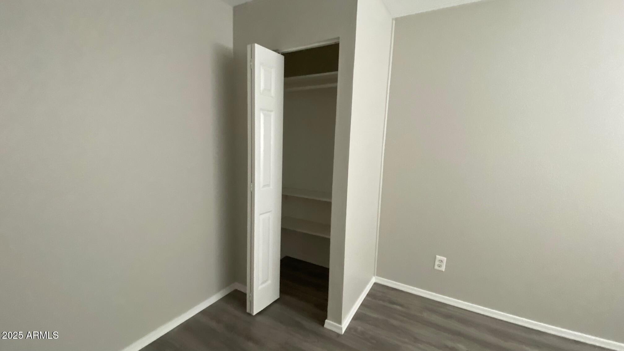 5665 W GALVESTON Street, 20