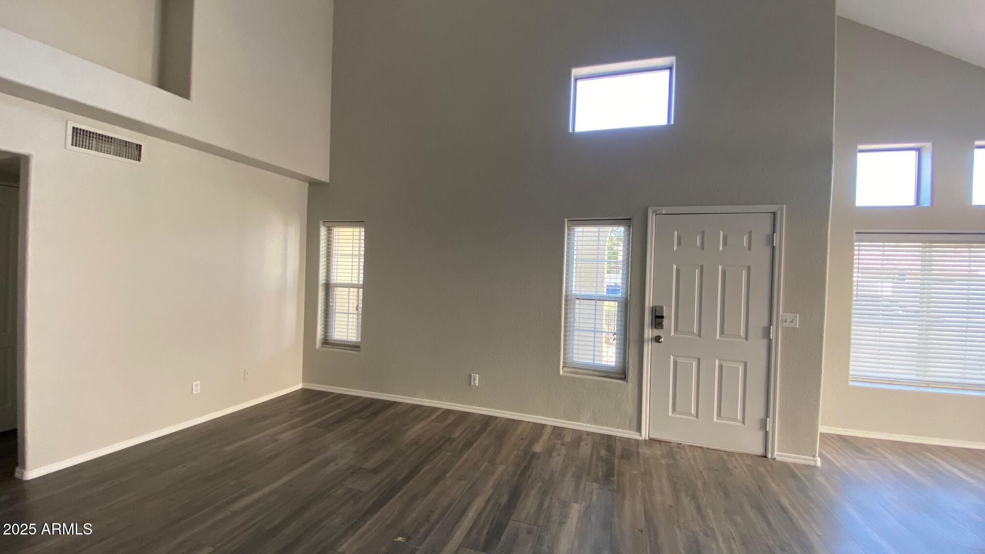 5665 W GALVESTON Street, 20