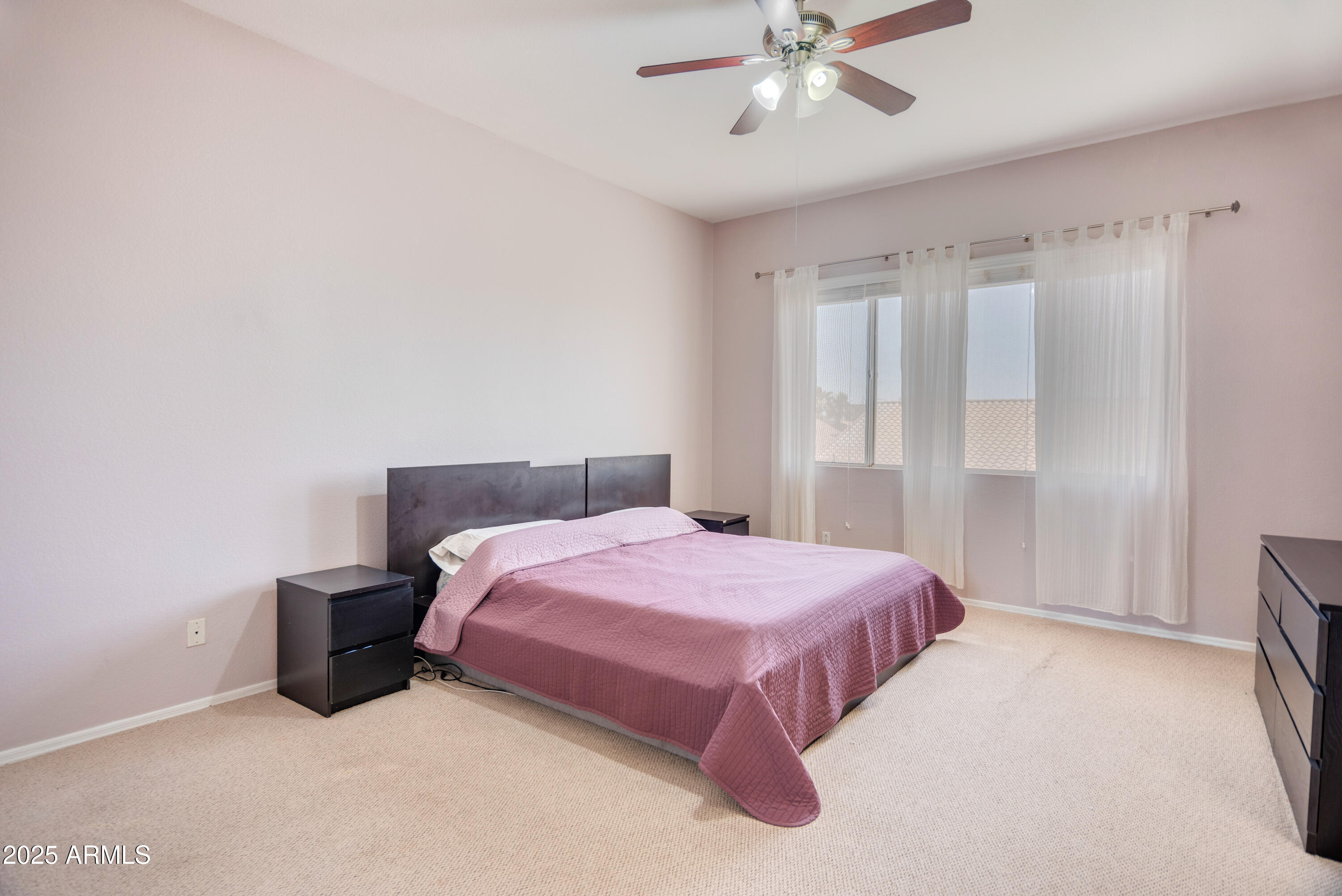 6911 W DEL RIO Street