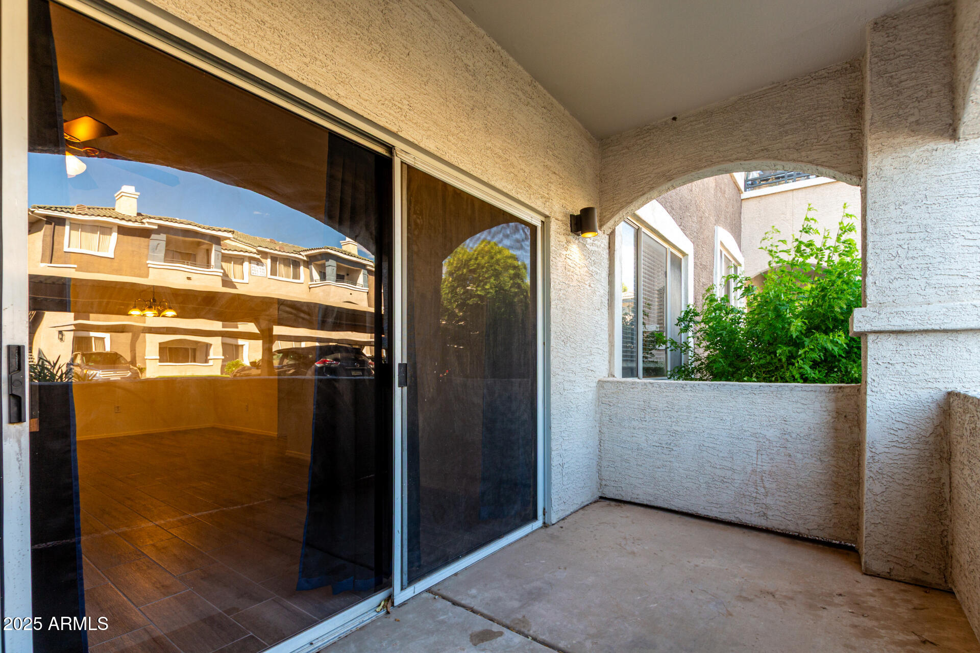 5345 E VAN BUREN Street, 130