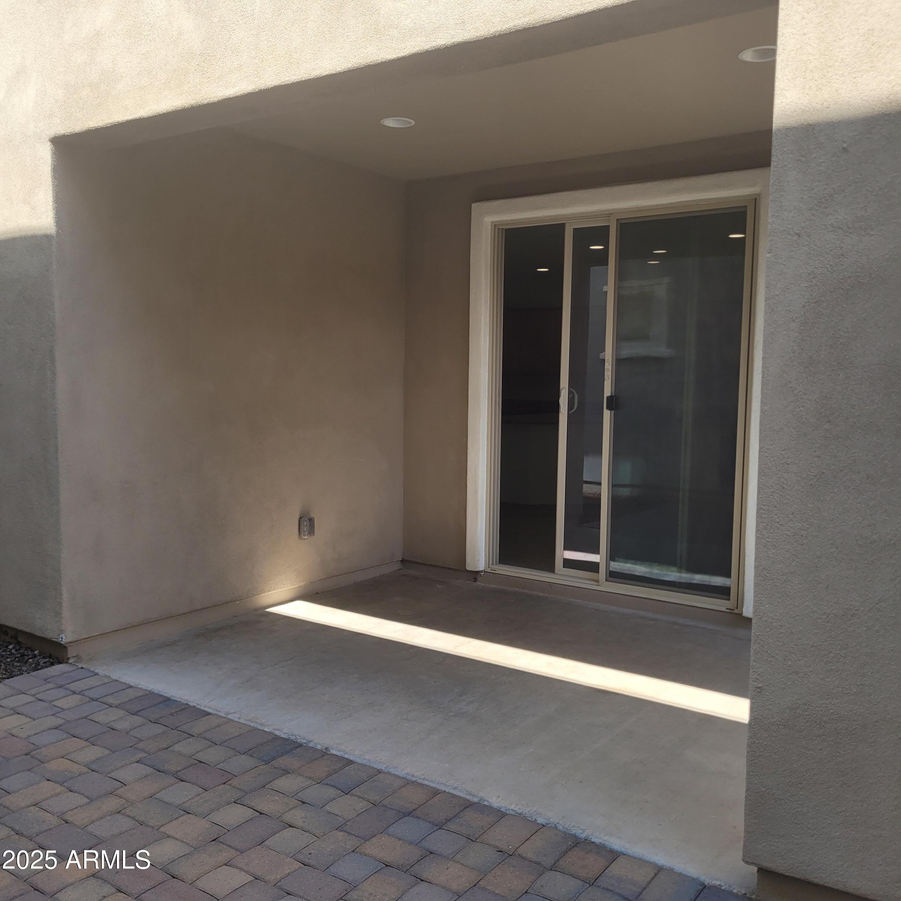 2258 S WALLRADE Lane