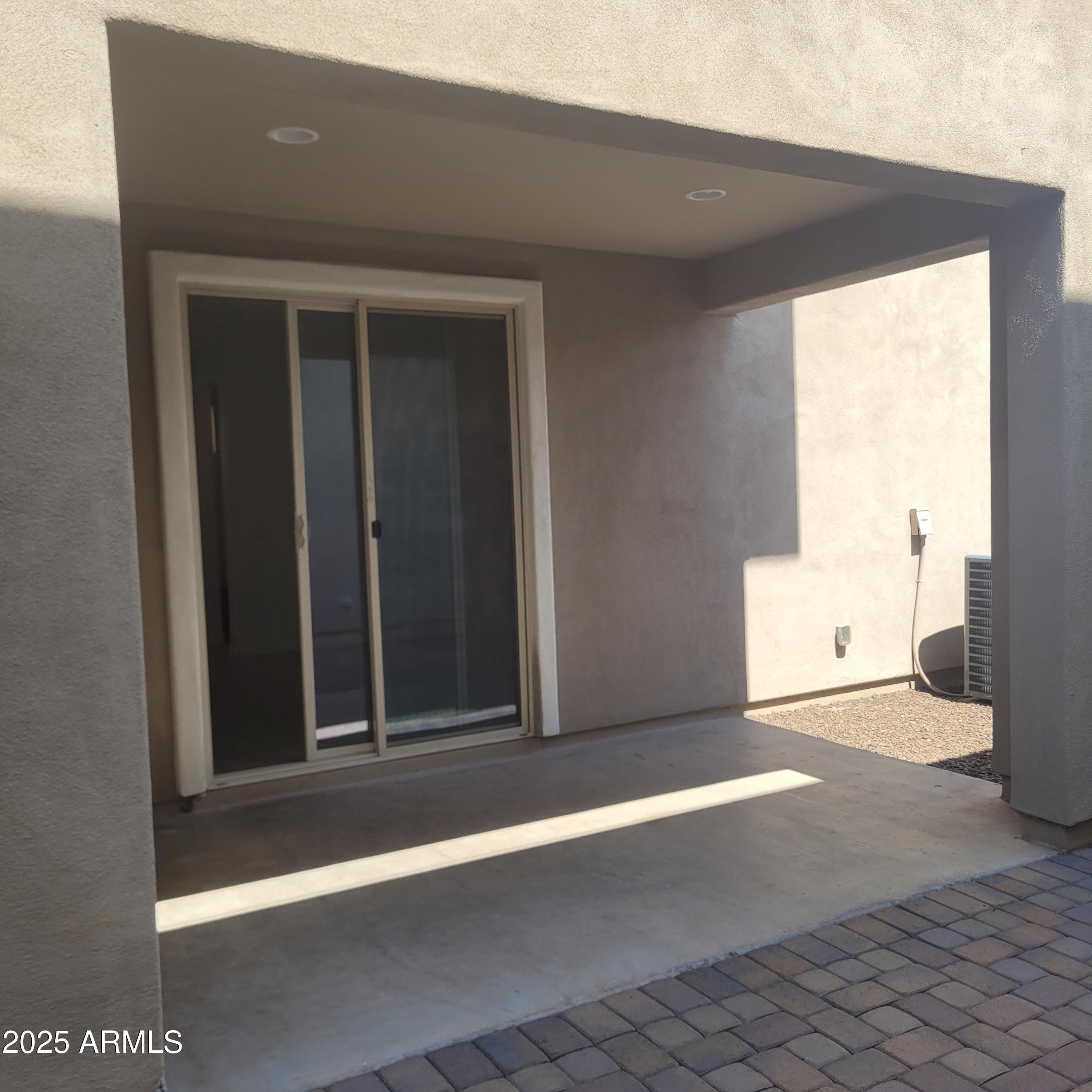 2258 S WALLRADE Lane