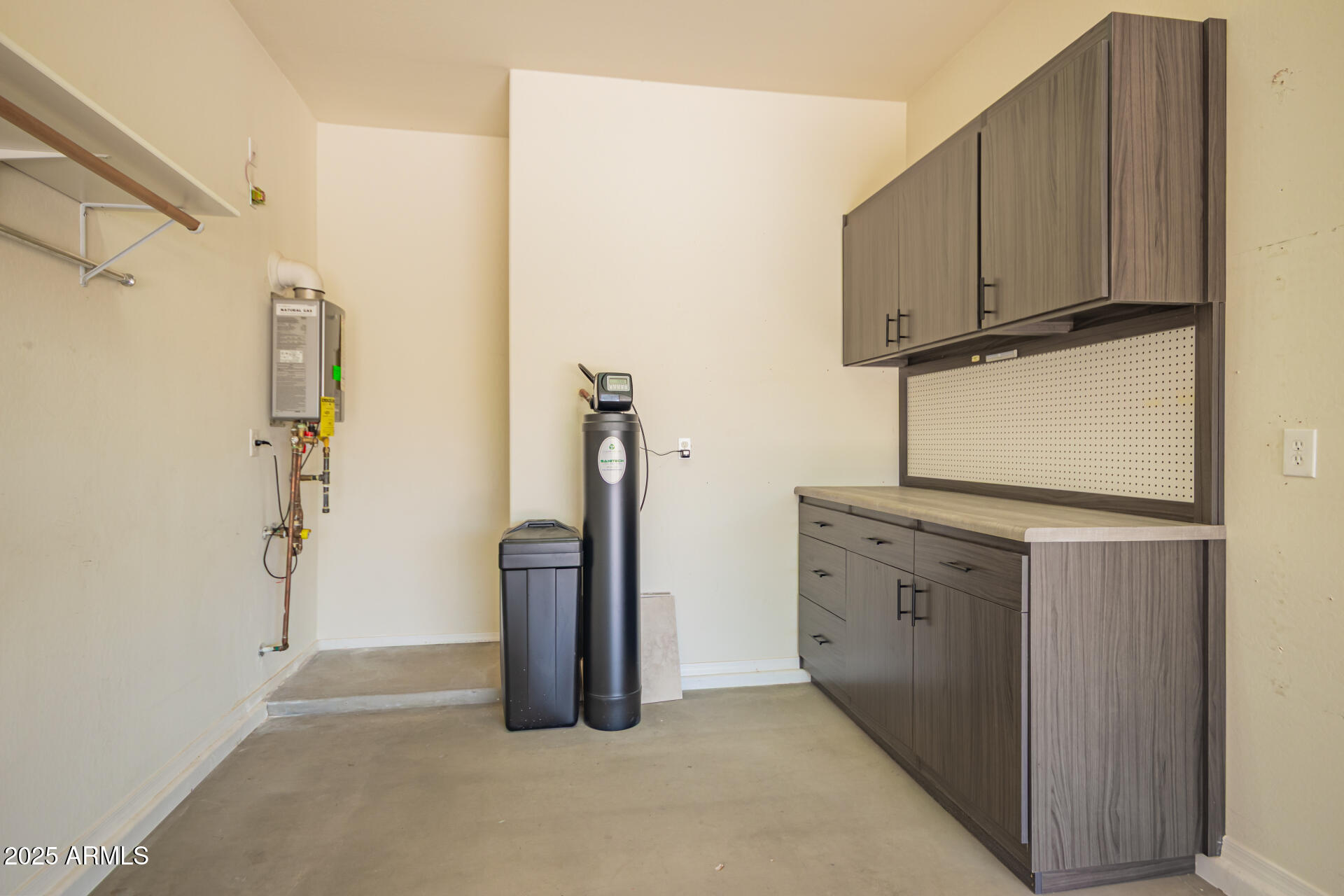 7218 W AUTUMN VISTA Way