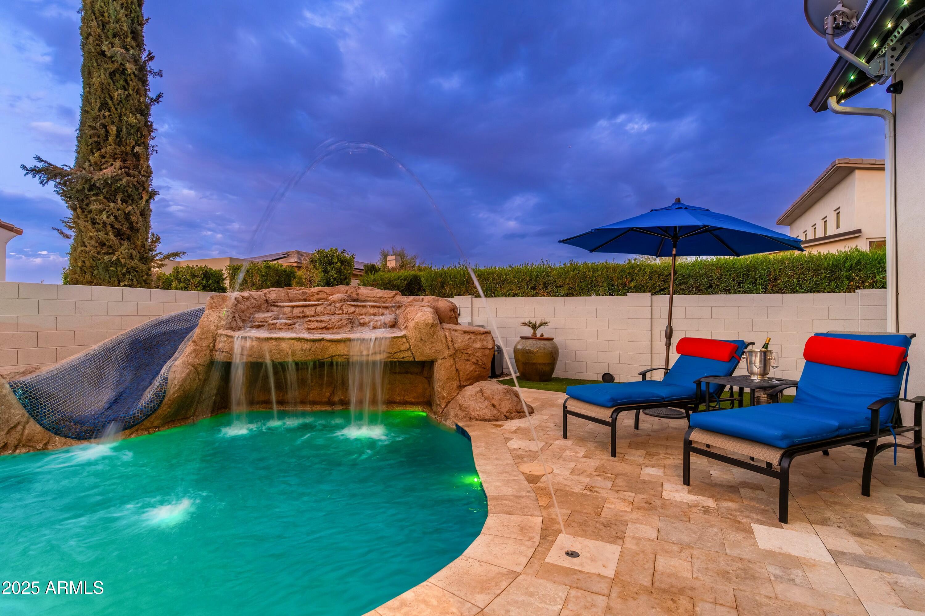 2656 E ORIOLE Drive