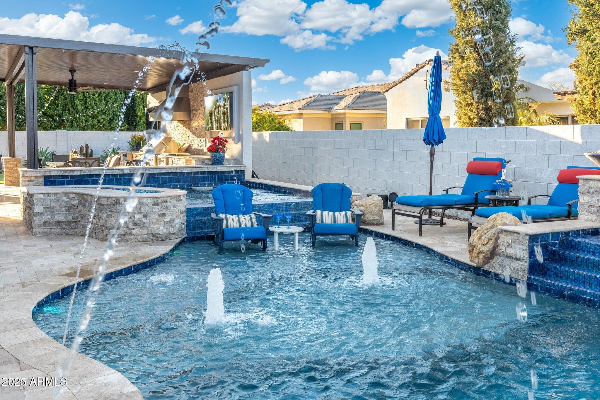 2656 E ORIOLE Drive