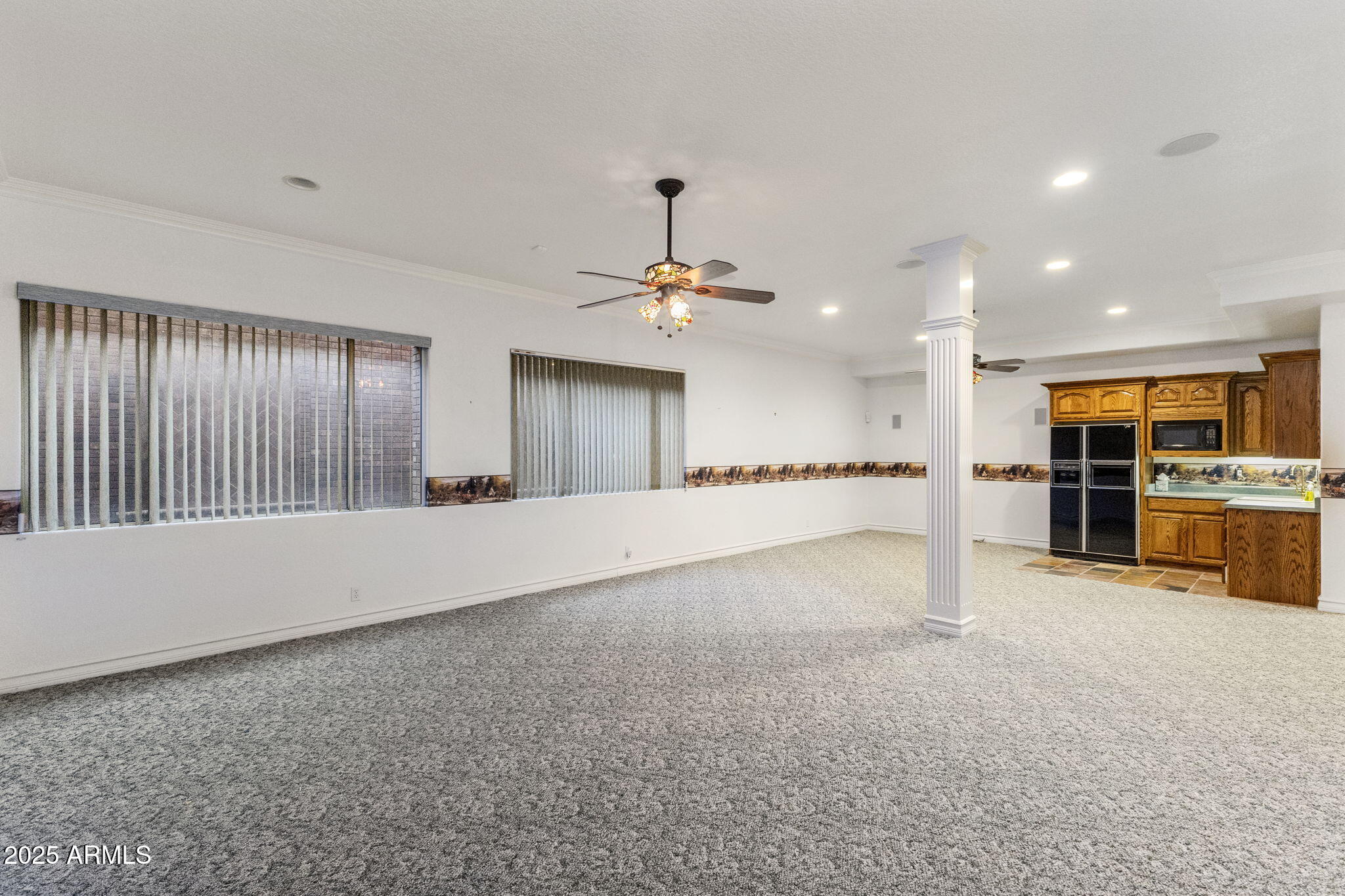 2025 S VAL VISTA Drive