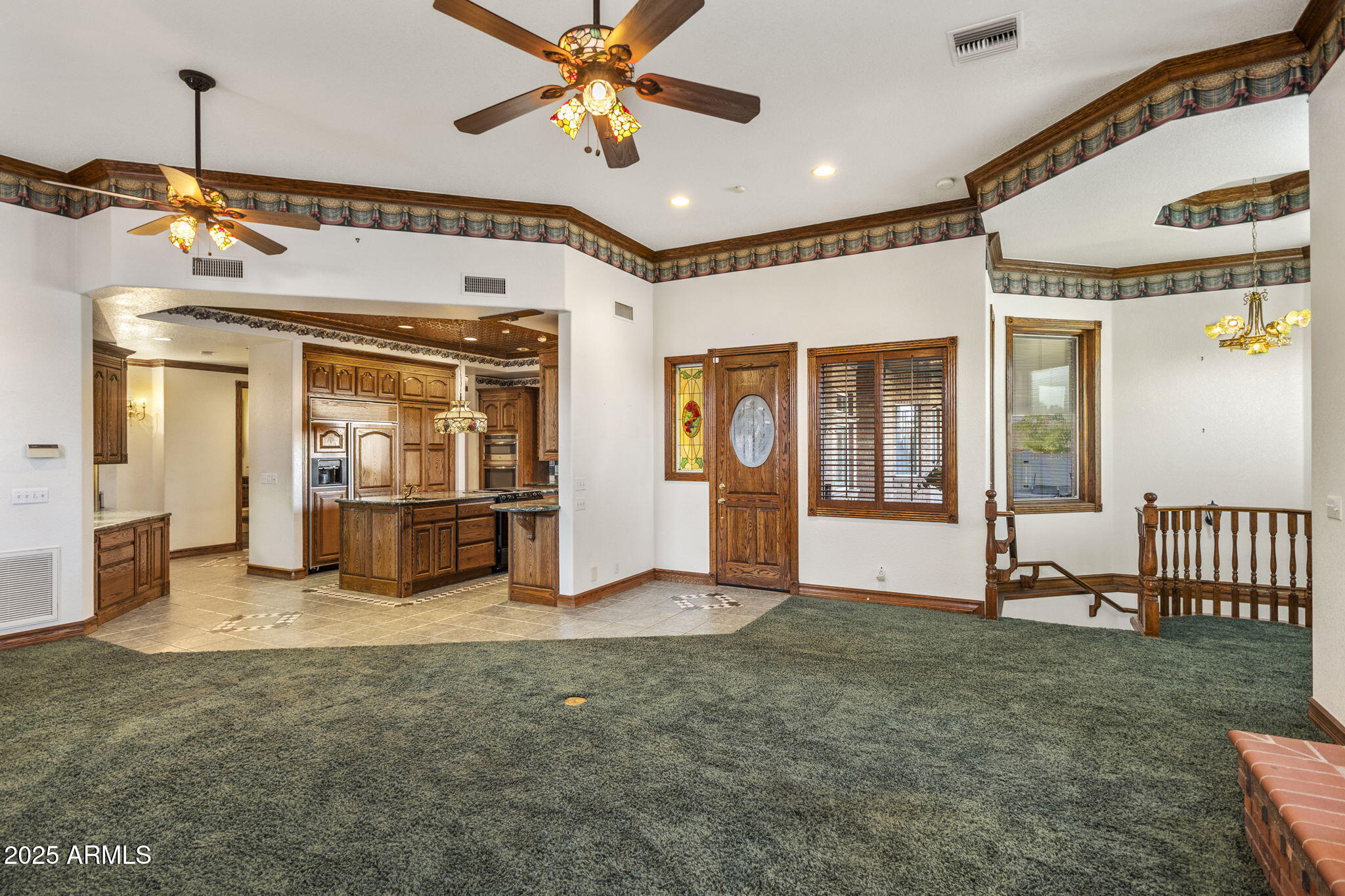 2025 S VAL VISTA Drive