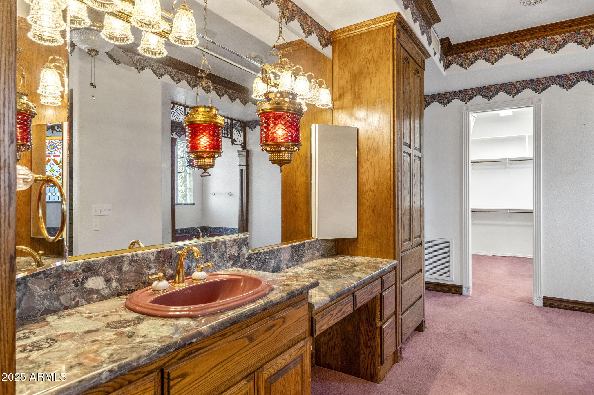 2025 S VAL VISTA Drive