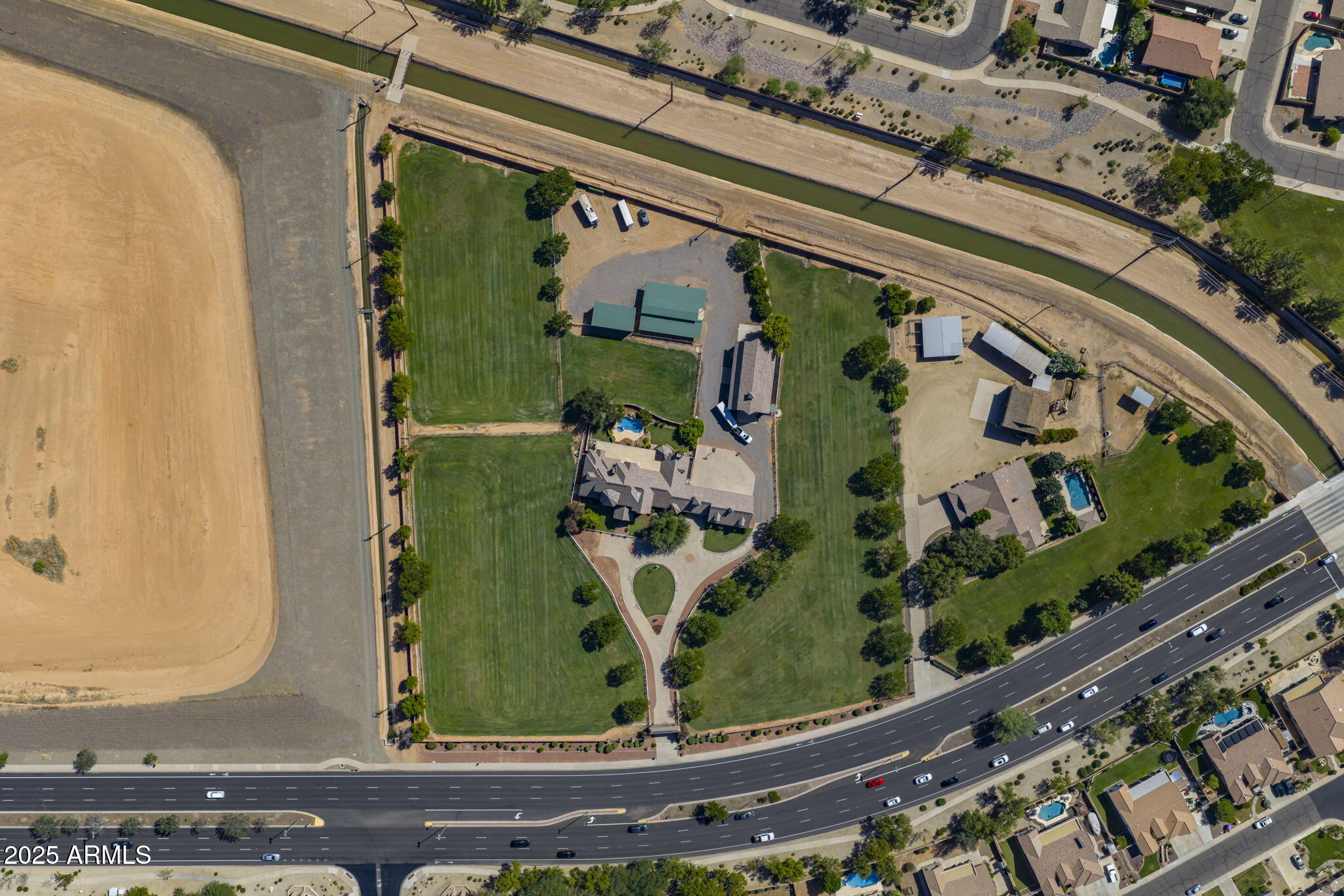 2025 S VAL VISTA Drive