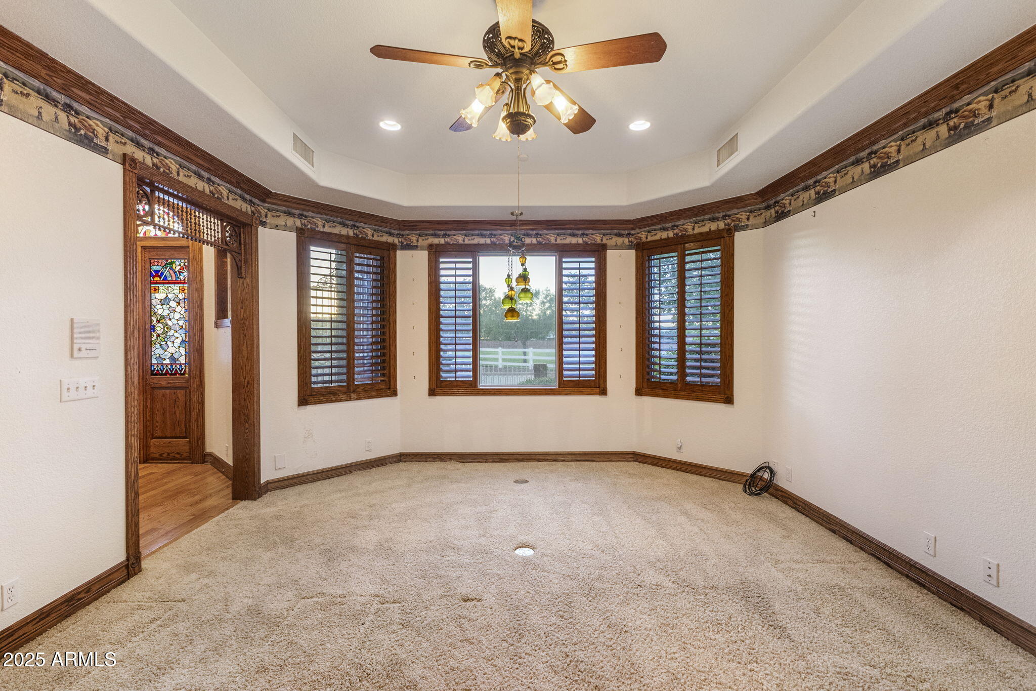 2025 S VAL VISTA Drive