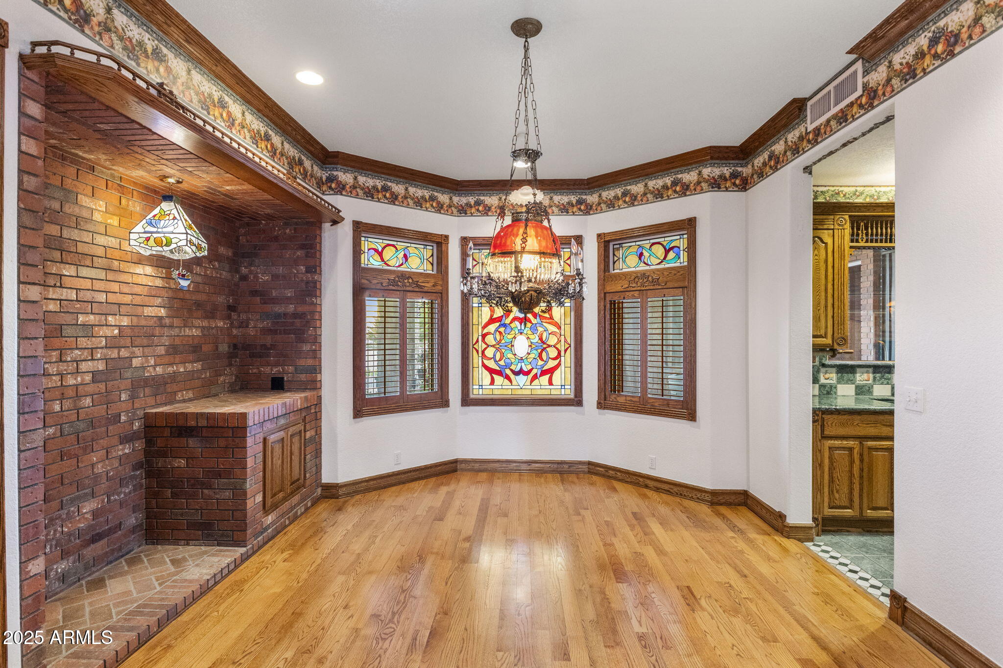 2025 S VAL VISTA Drive