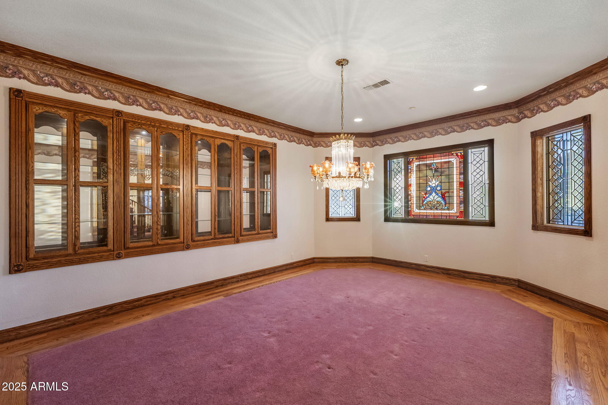 2025 S VAL VISTA Drive