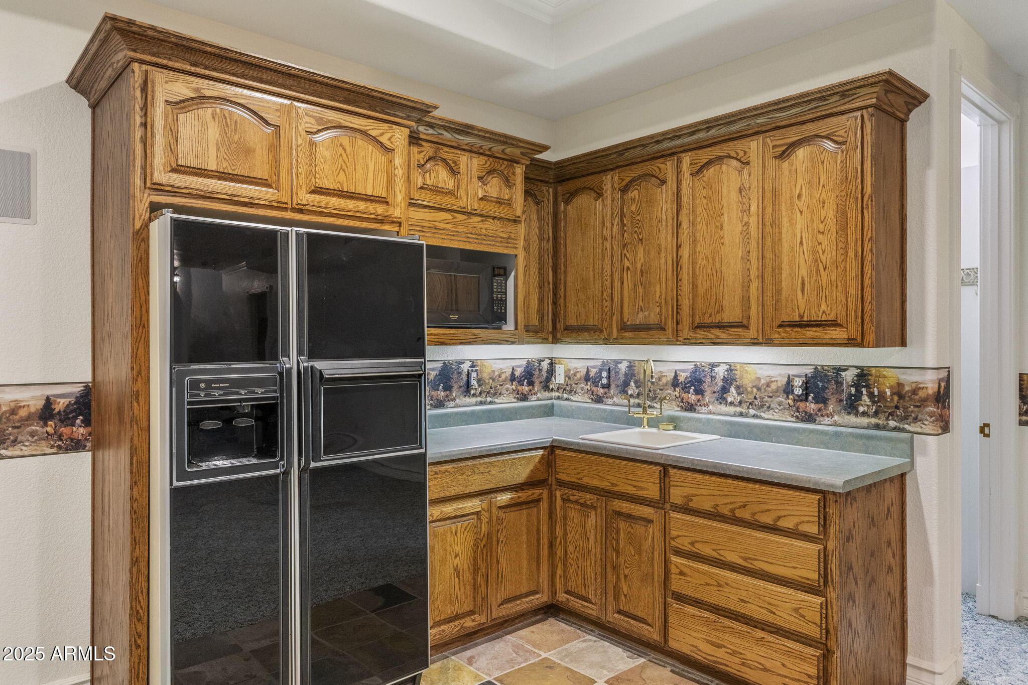 2025 S VAL VISTA Drive