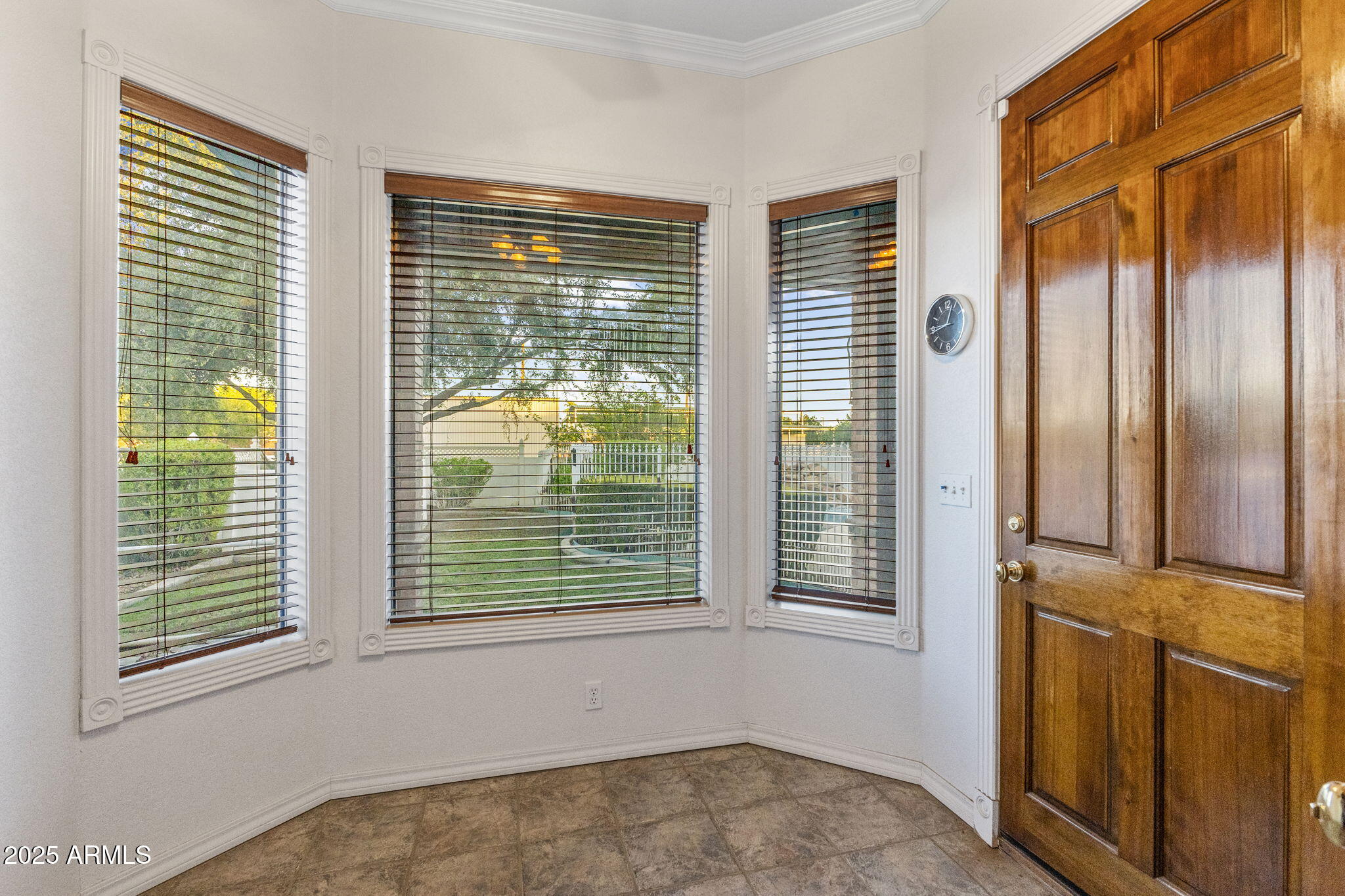 2025 S VAL VISTA Drive