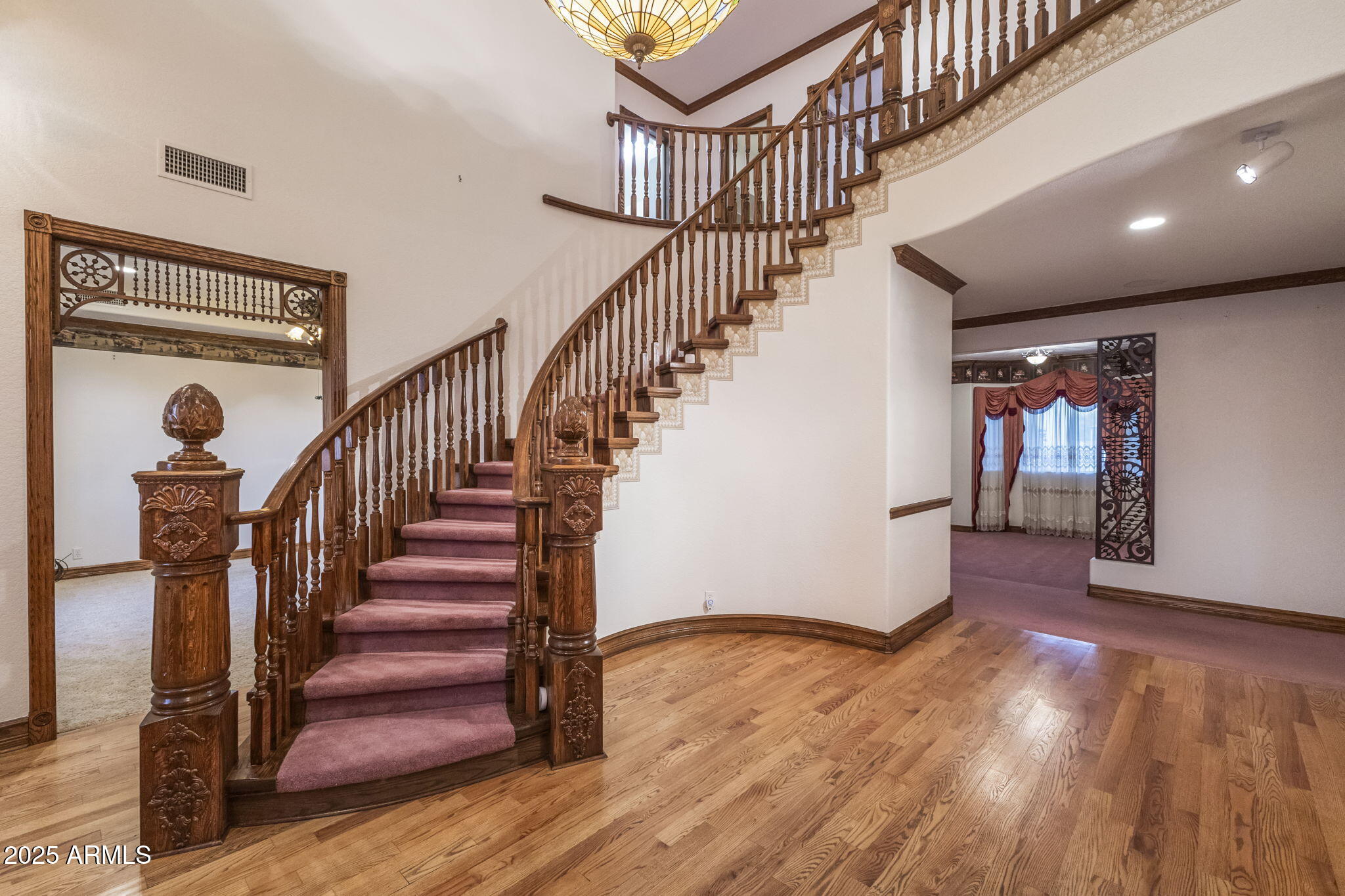 2025 S VAL VISTA Drive