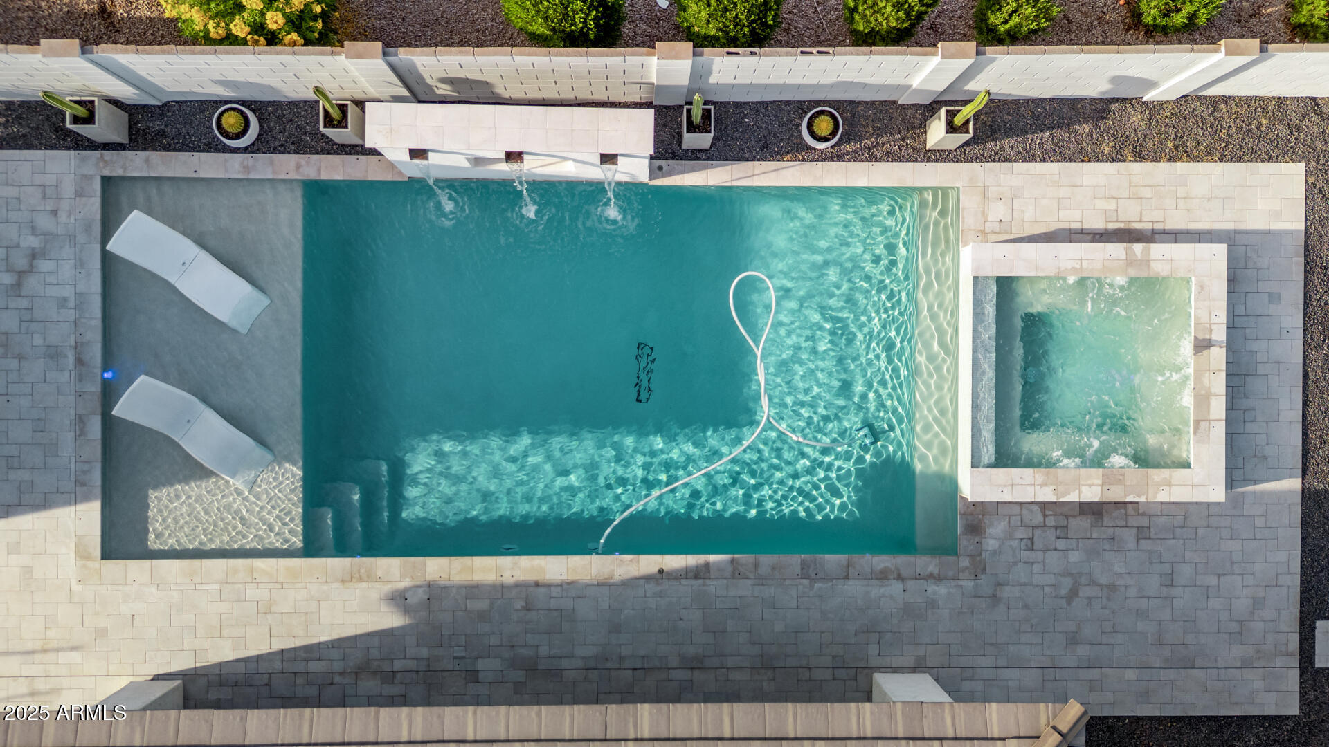 23154 E VIA DE OLIVOS