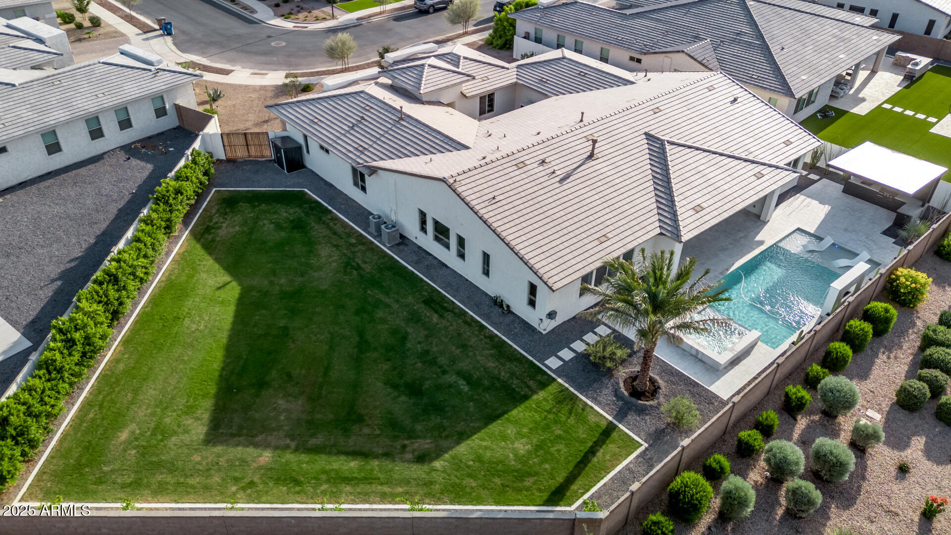 23154 E VIA DE OLIVOS