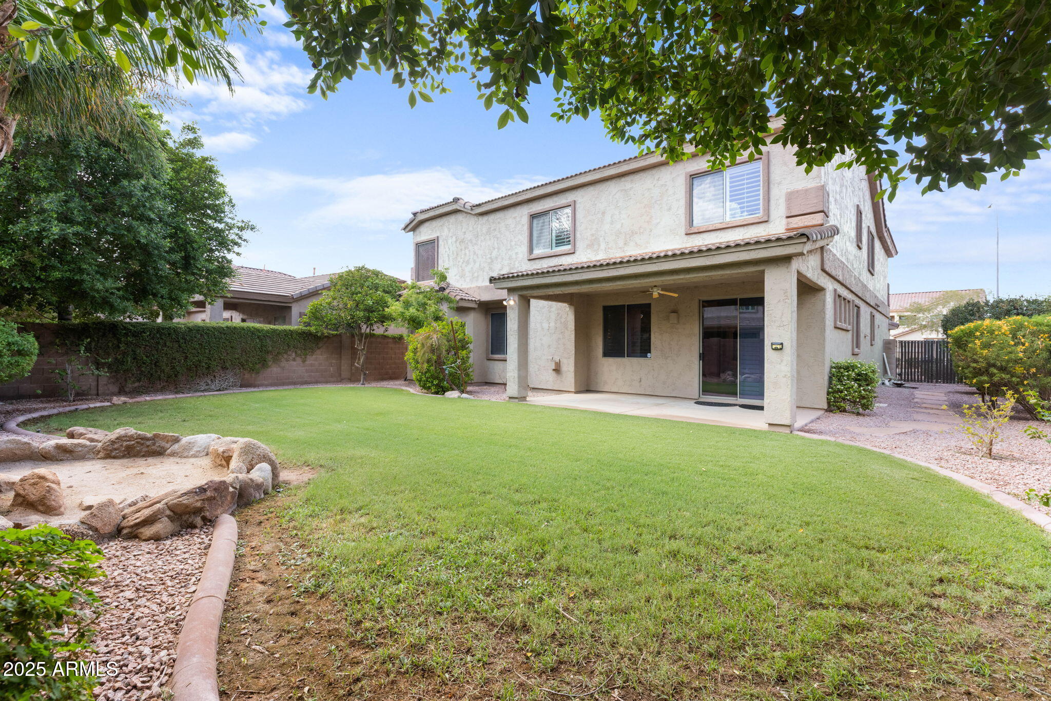 251 W Flamingo Drive