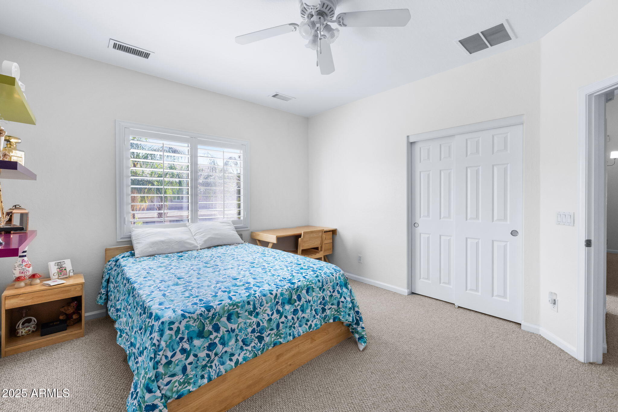 251 W Flamingo Drive