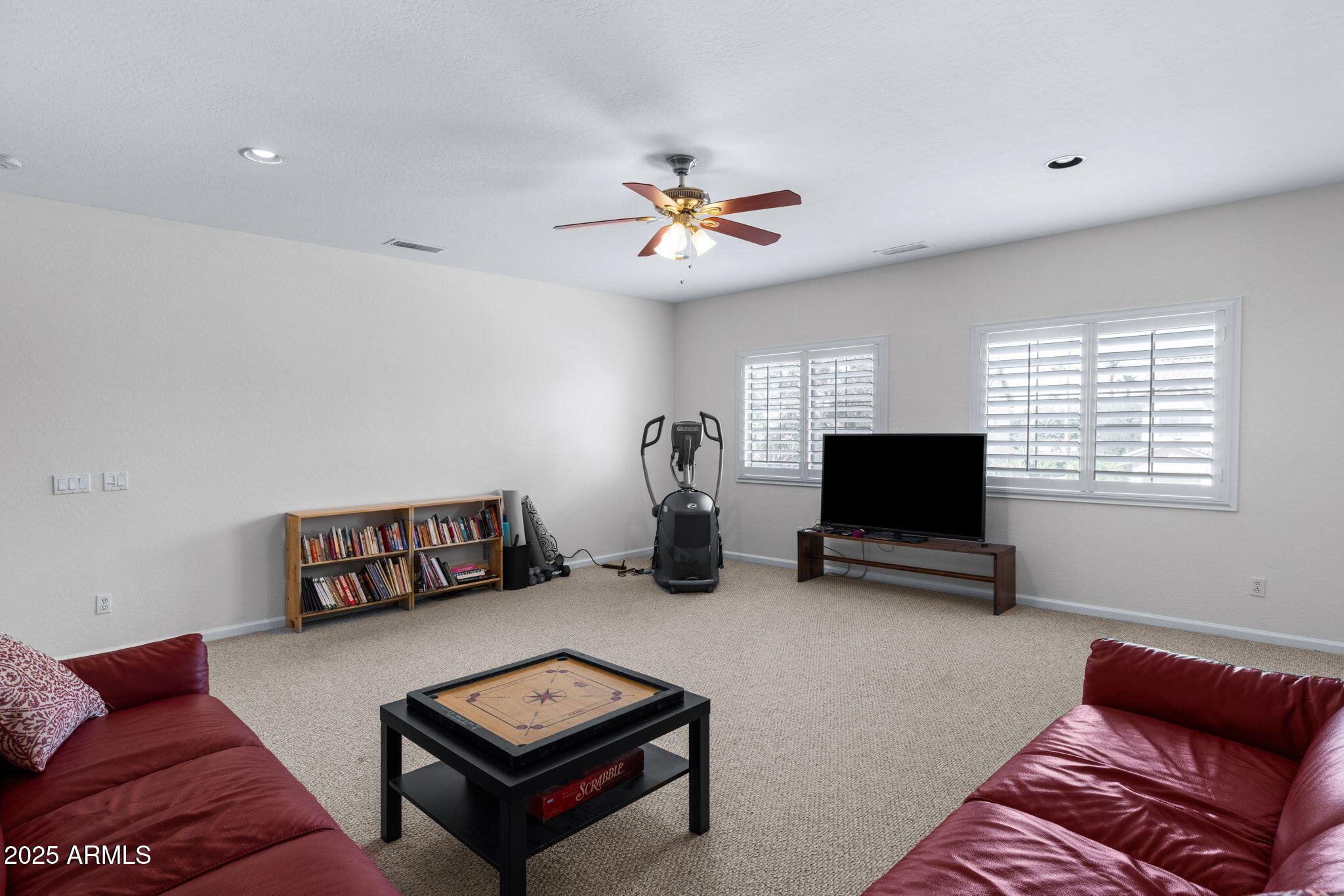 251 W Flamingo Drive