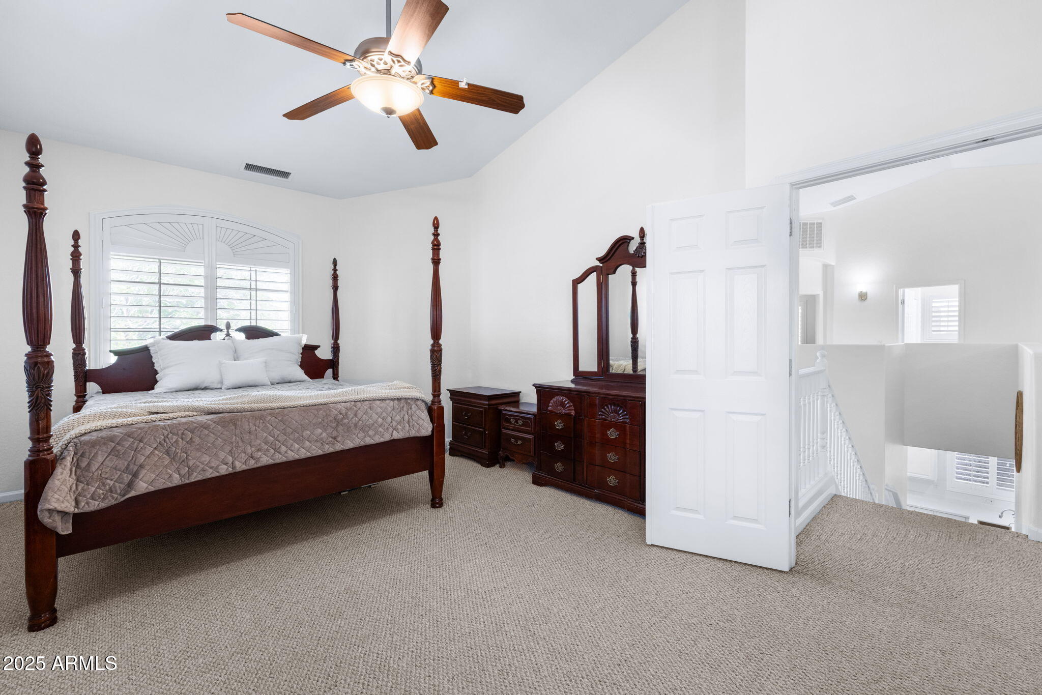 251 W Flamingo Drive