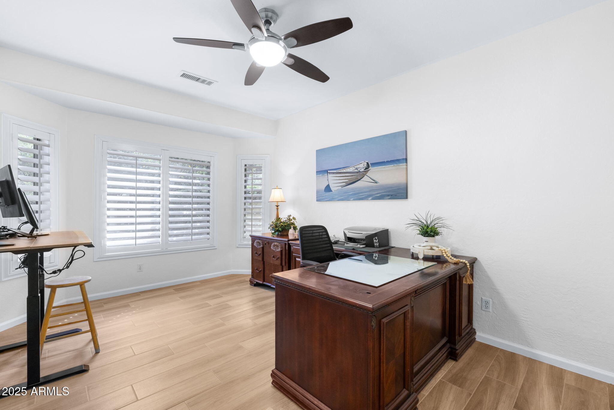 251 W Flamingo Drive