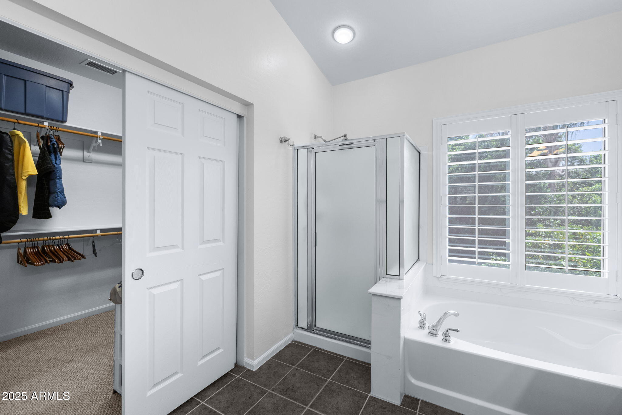 251 W Flamingo Drive