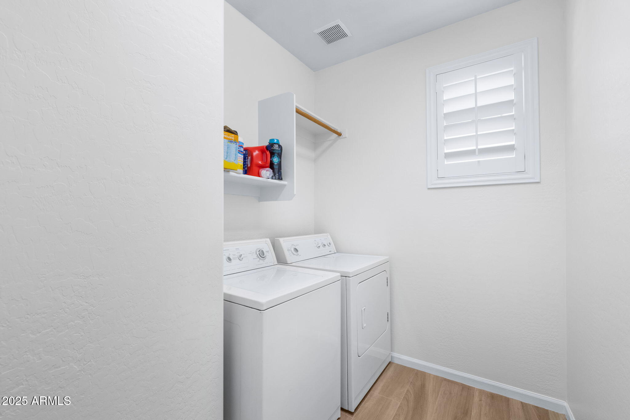 251 W Flamingo Drive