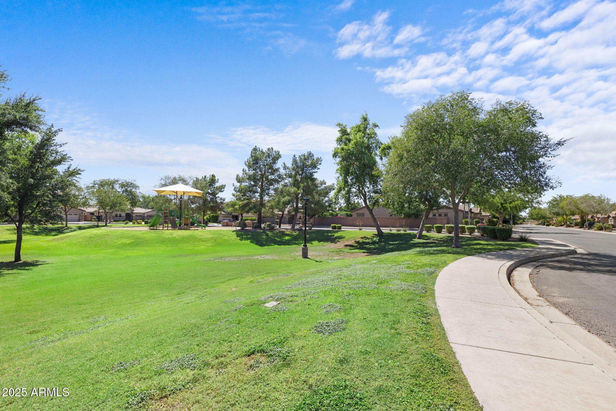 251 W Flamingo Drive