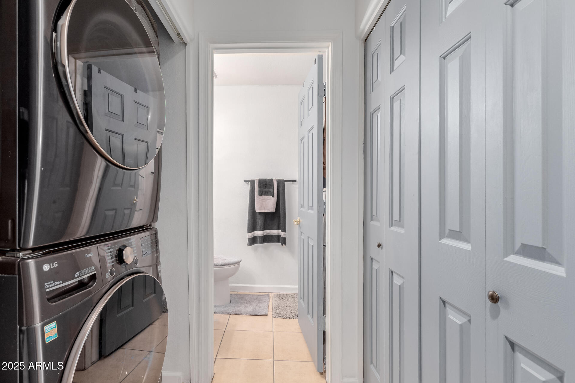 1001 N PASADENA, 179