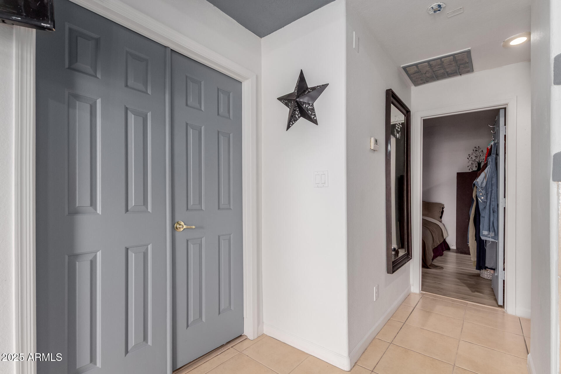 1001 N PASADENA, 179