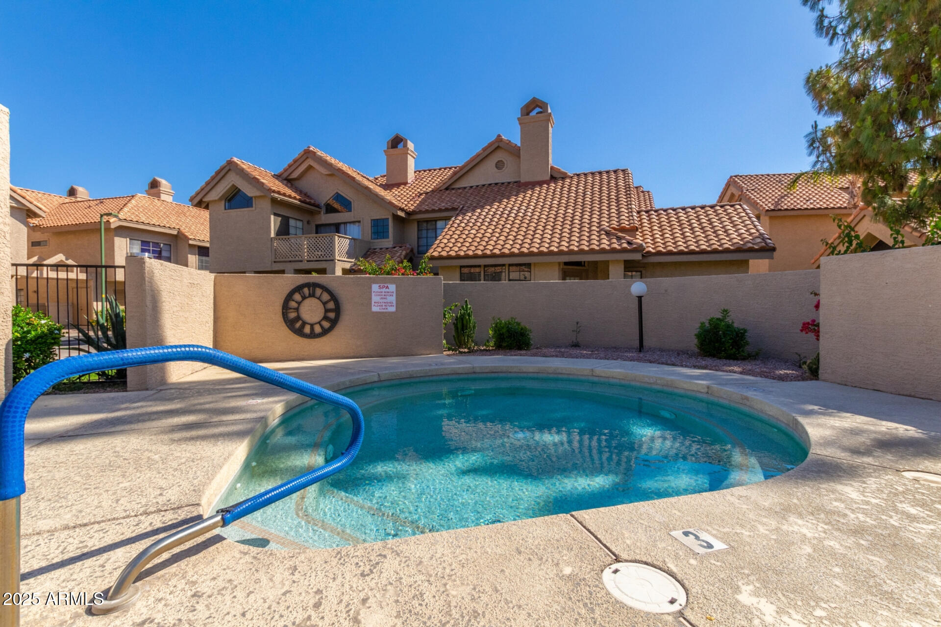 1001 N PASADENA, 179