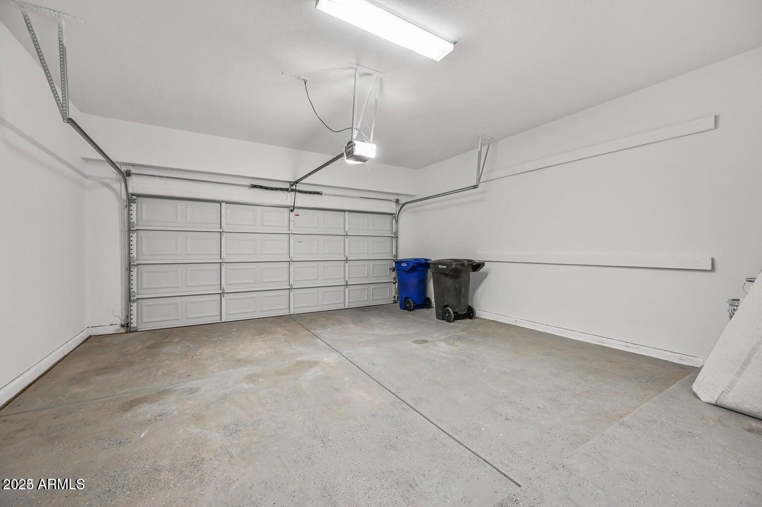 4642 W TOLEDO Street