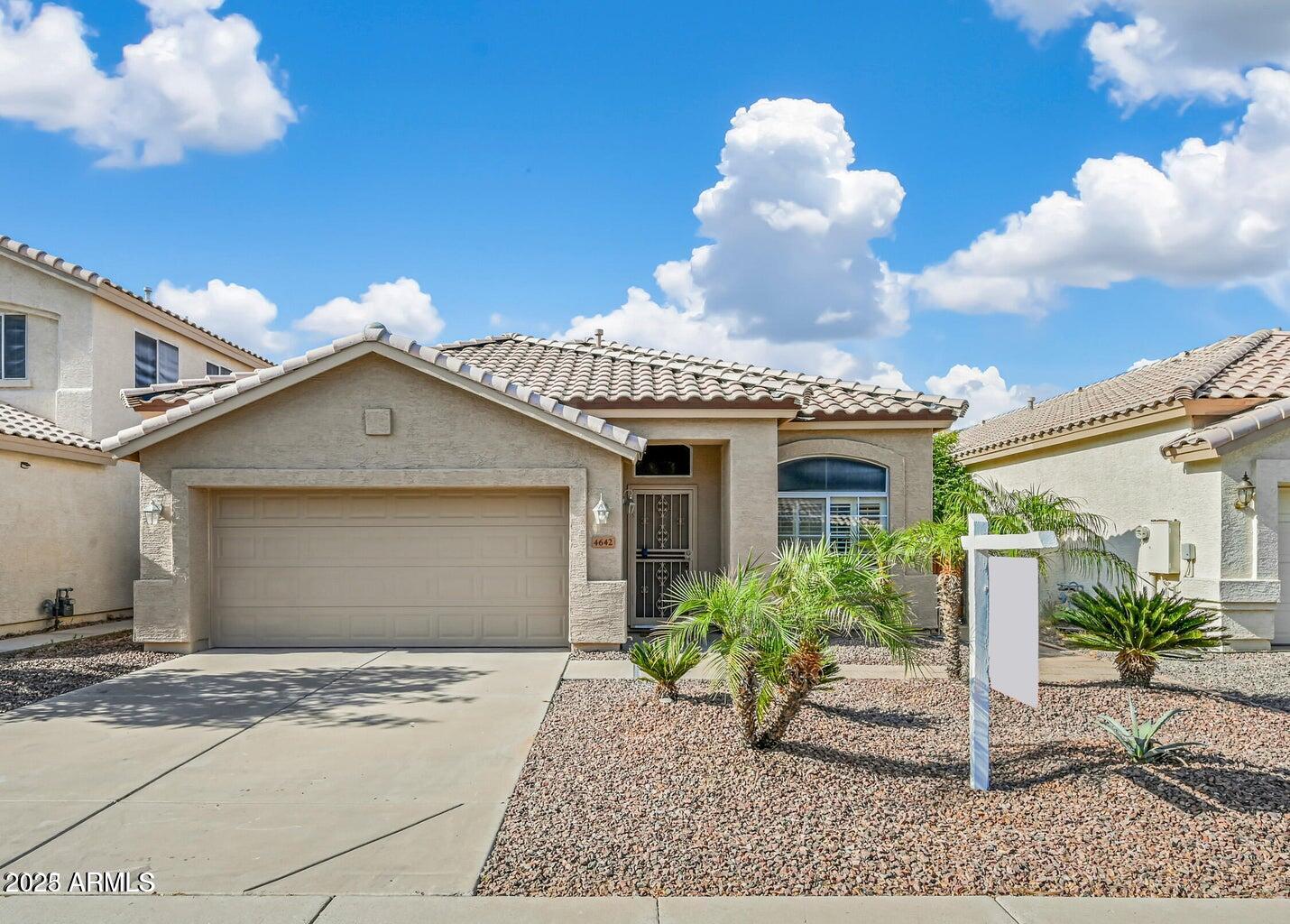 4642 W TOLEDO Street