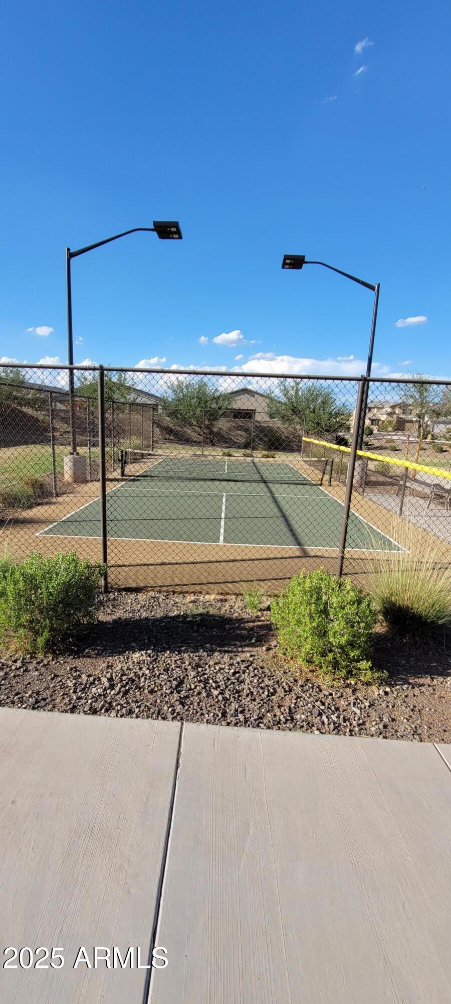 7056 W DESERT Drive