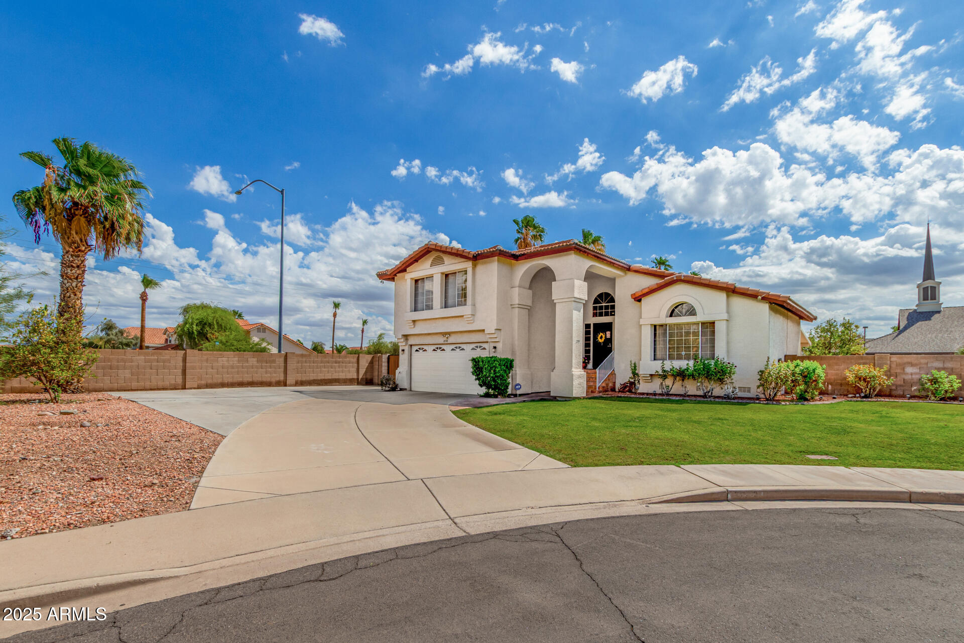 2753 E NORTHRIDGE Circle