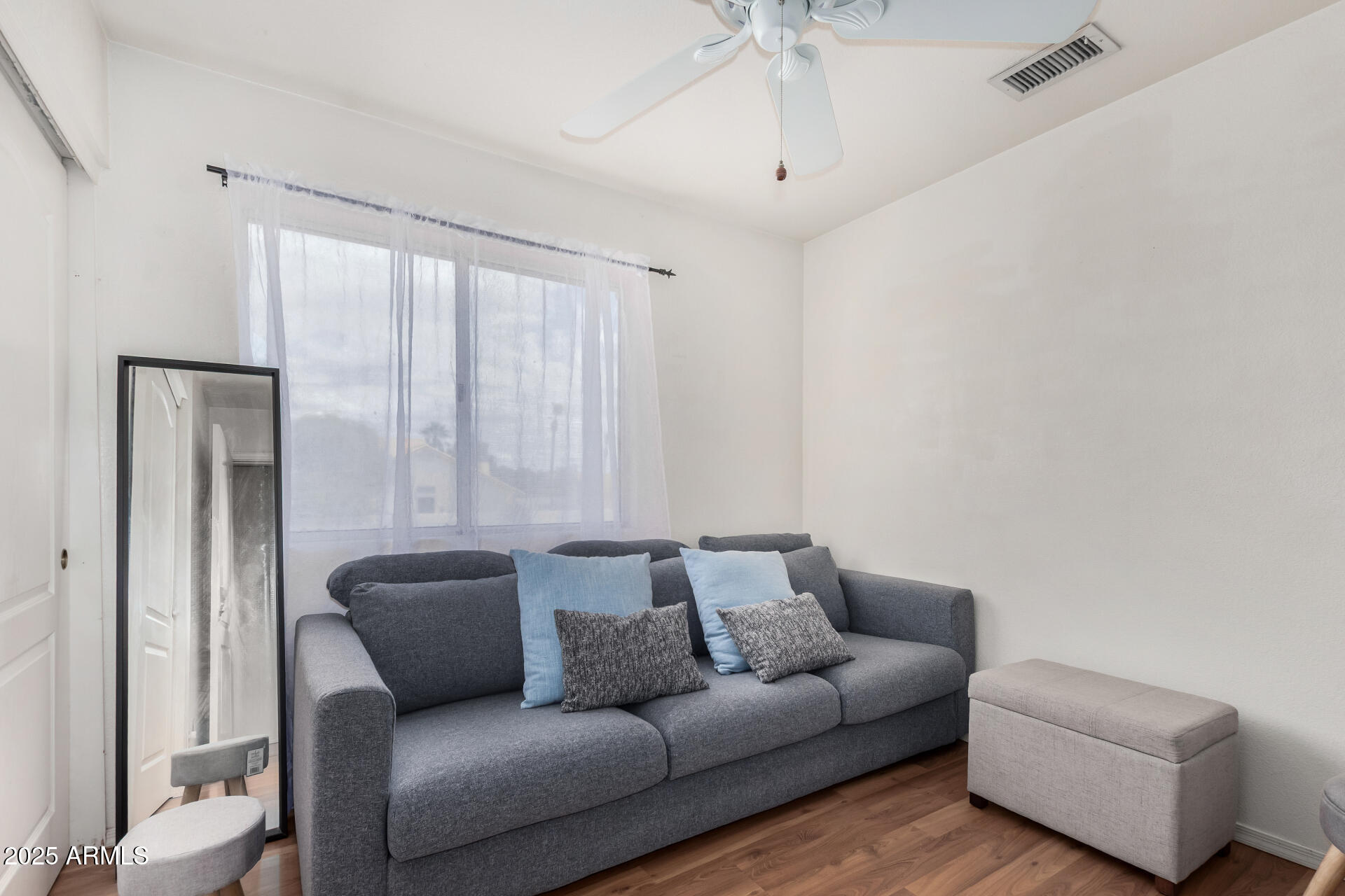 2753 E NORTHRIDGE Circle