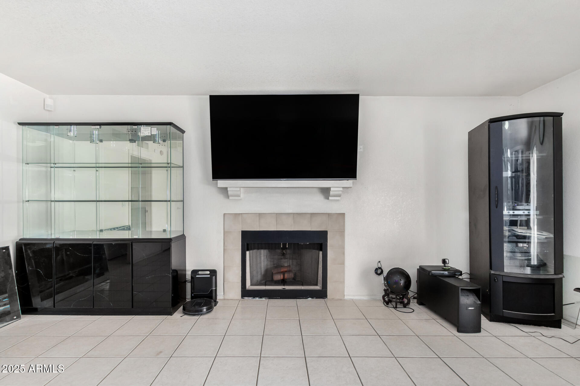 2753 E NORTHRIDGE Circle