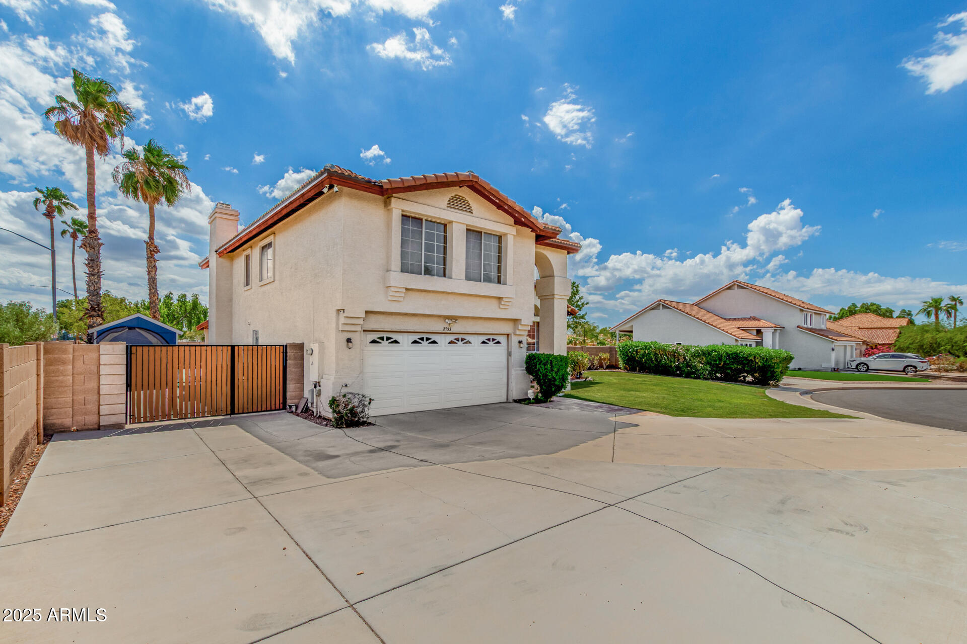 2753 E NORTHRIDGE Circle