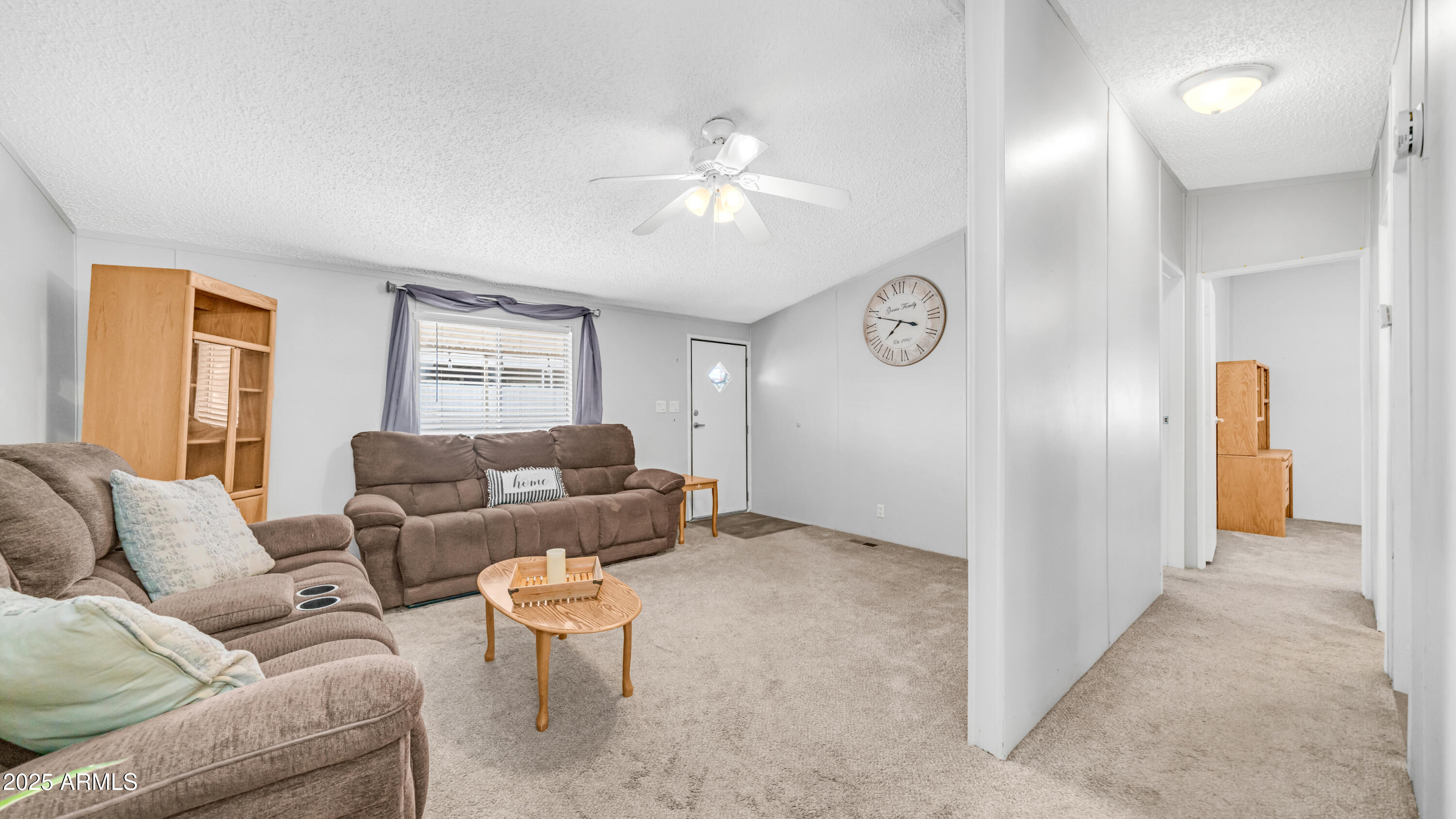 301 S SIGNAL BUTTE Road, 51