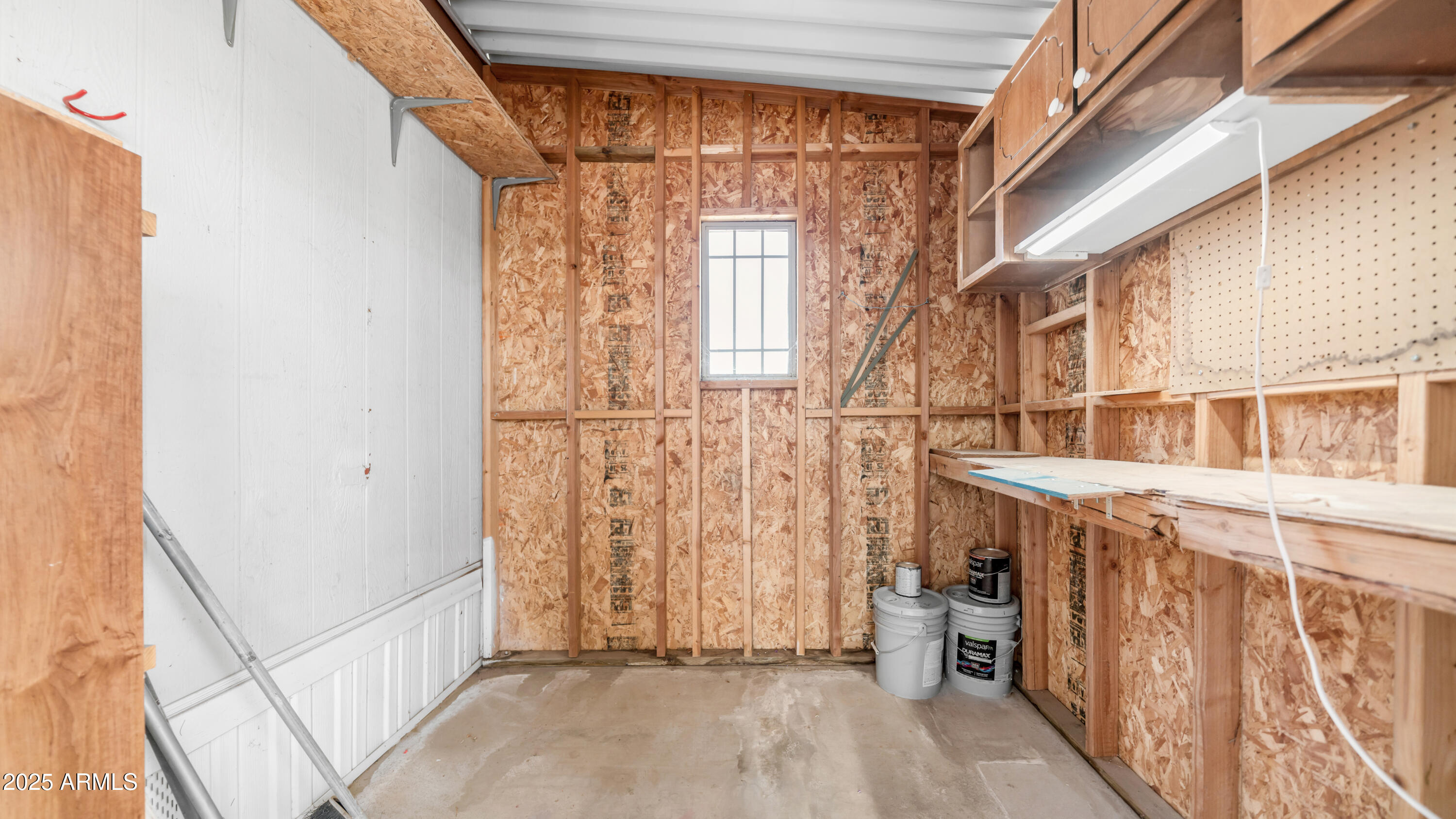 301 S SIGNAL BUTTE Road, 51