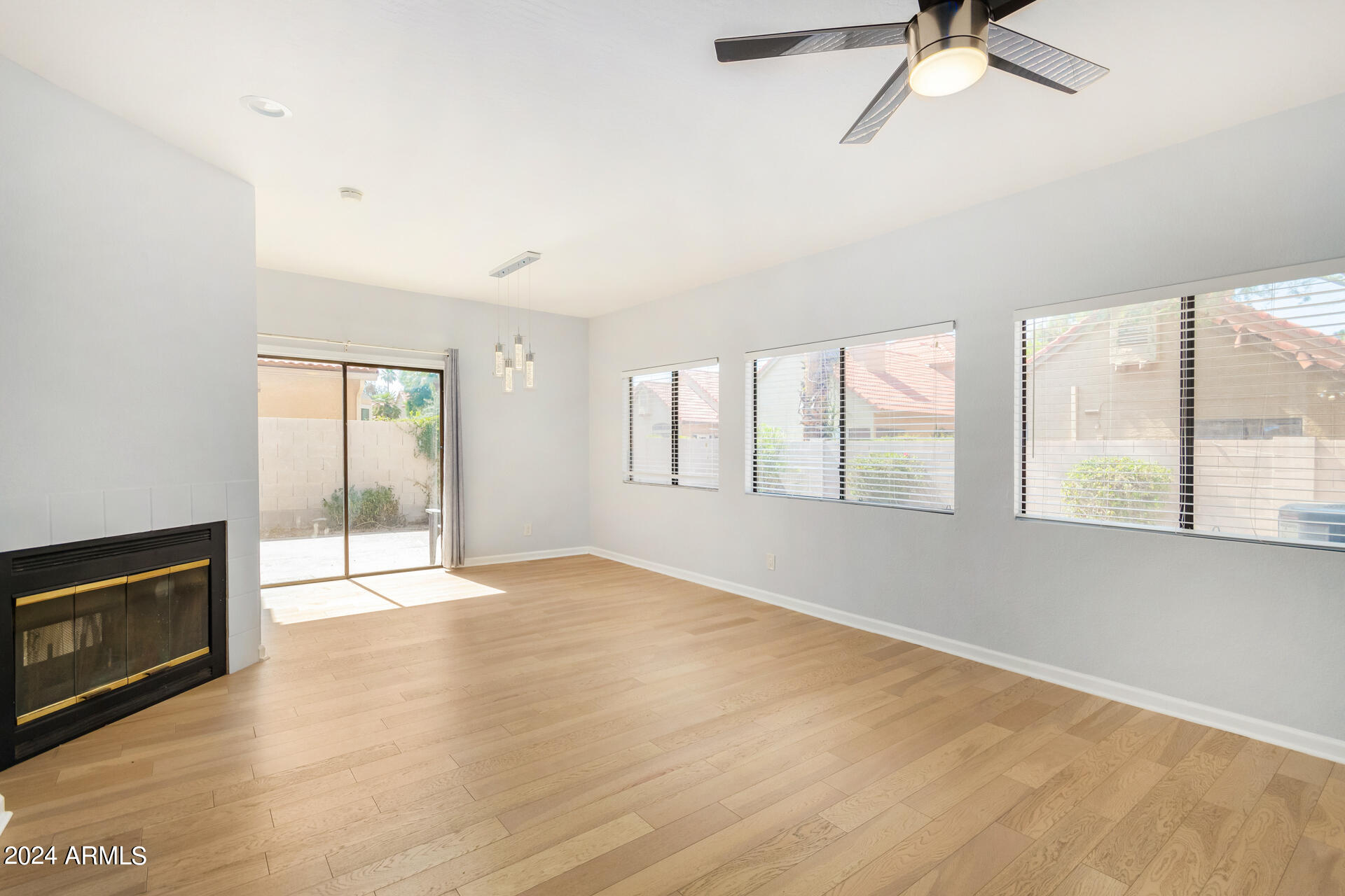 4586 W HARRISON Street