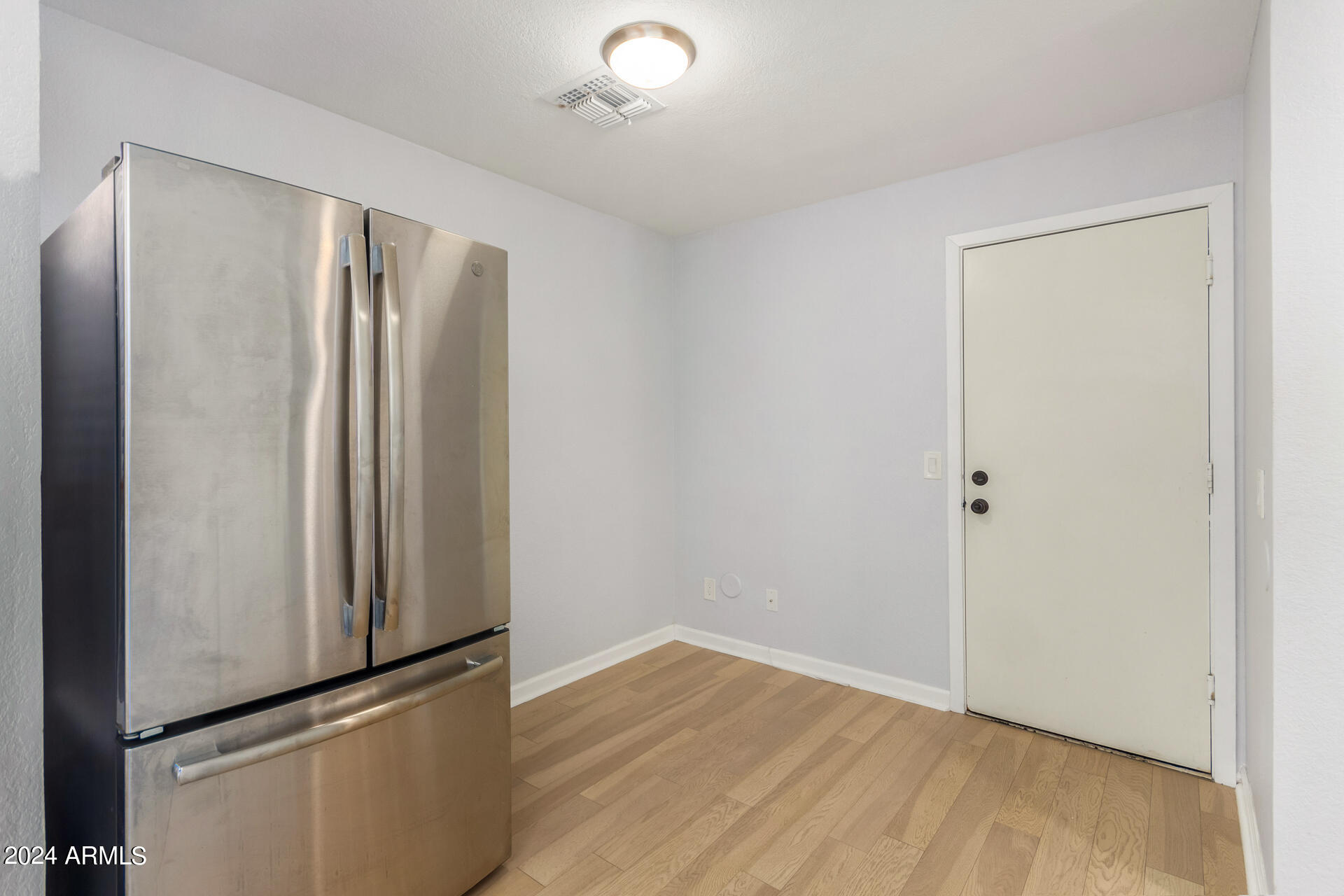 4586 W HARRISON Street