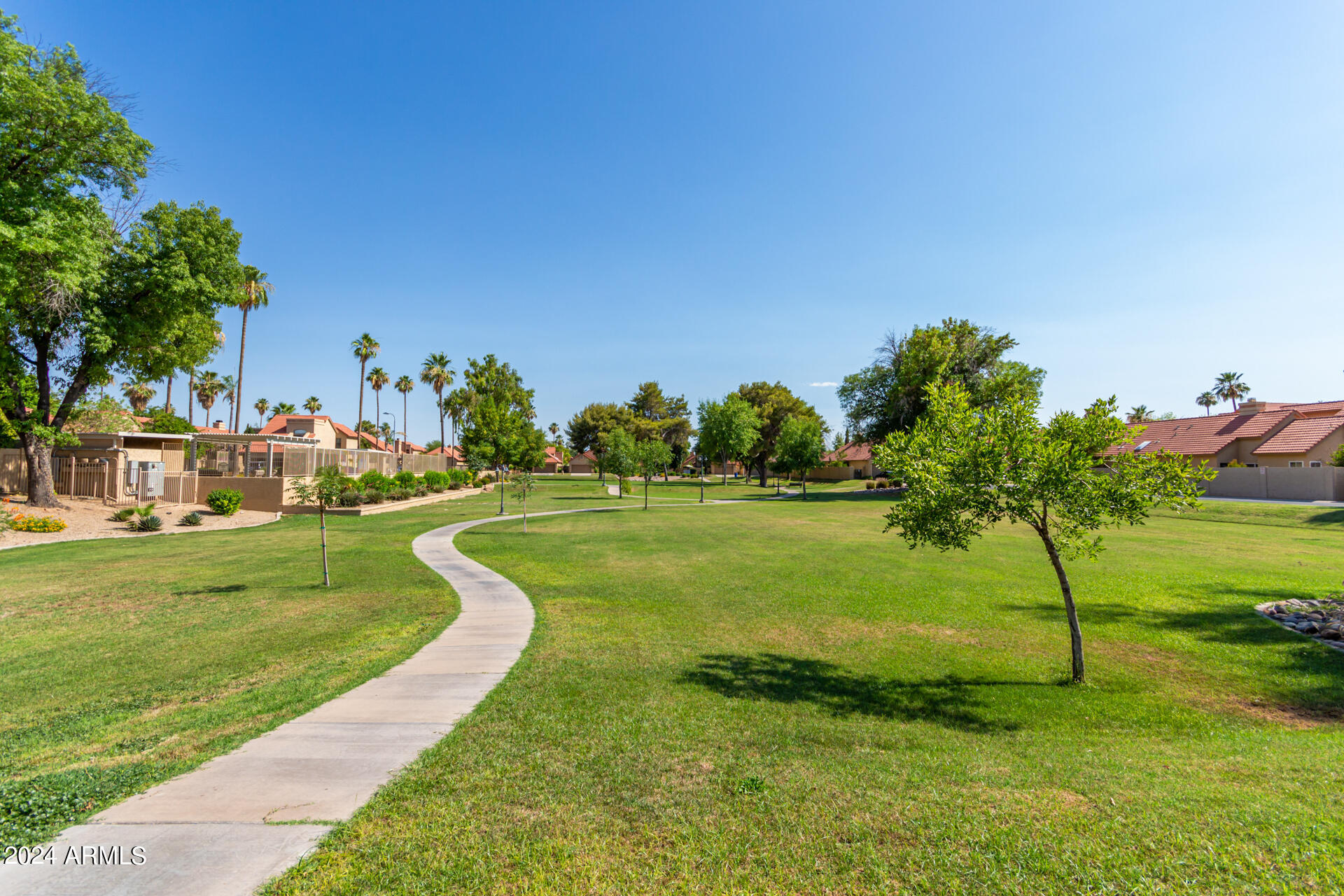 4586 W HARRISON Street